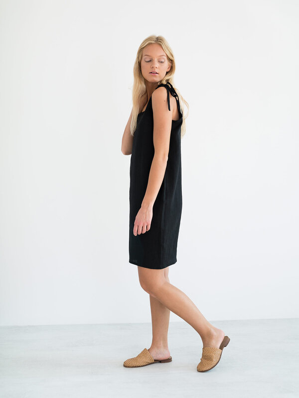 ARIA Tie Strap Linen Slip Dress