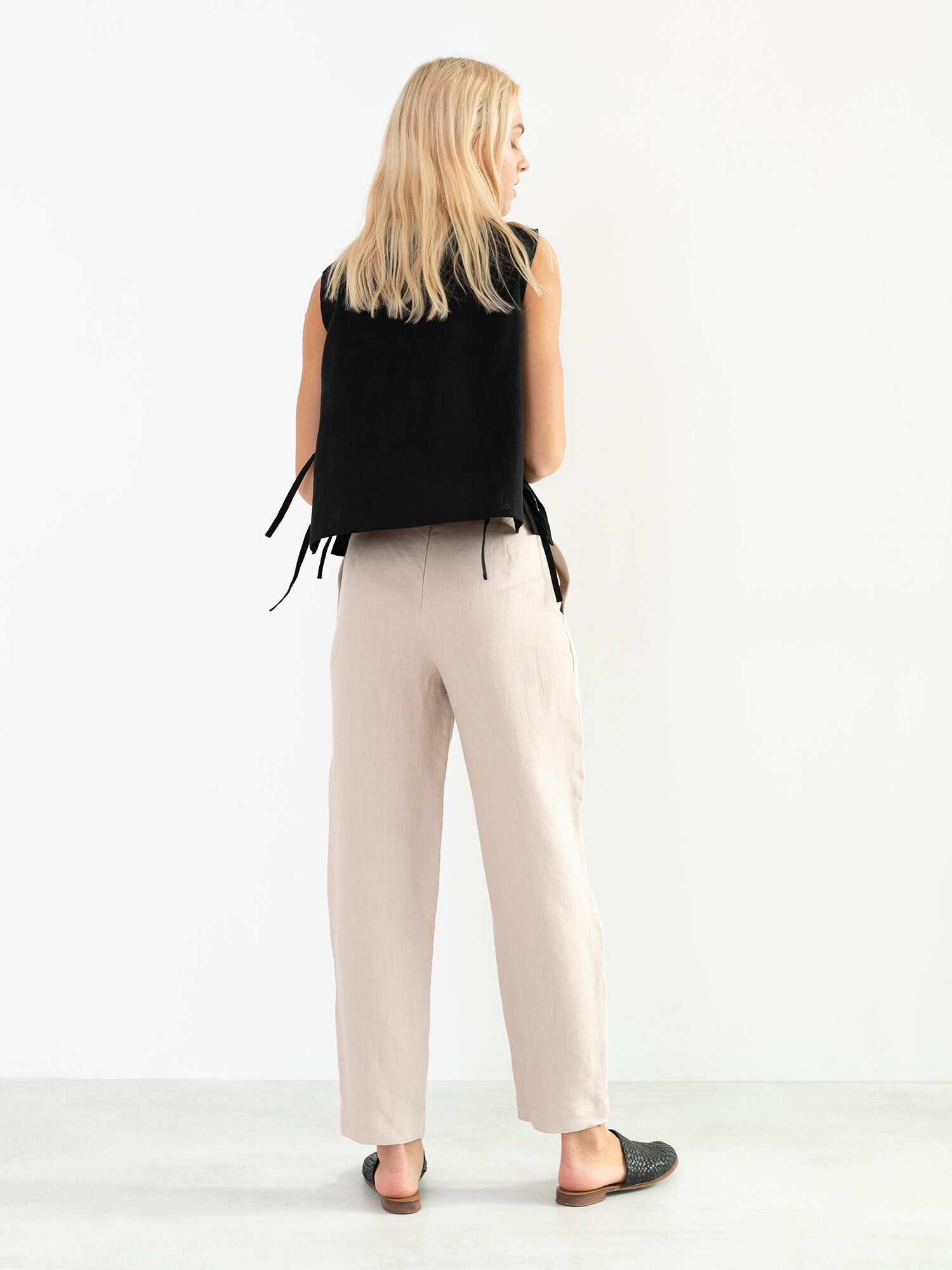 Bild 6 von AVERY Leinentop in von Love and Confuse