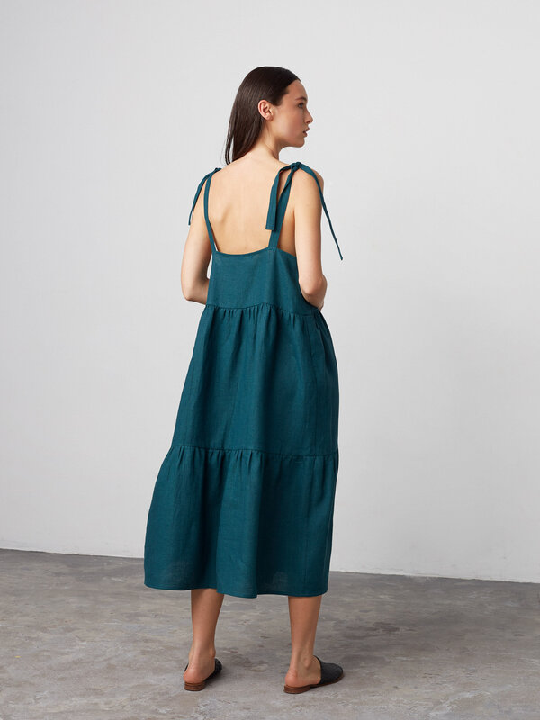 BERRY Linen Strap Dress