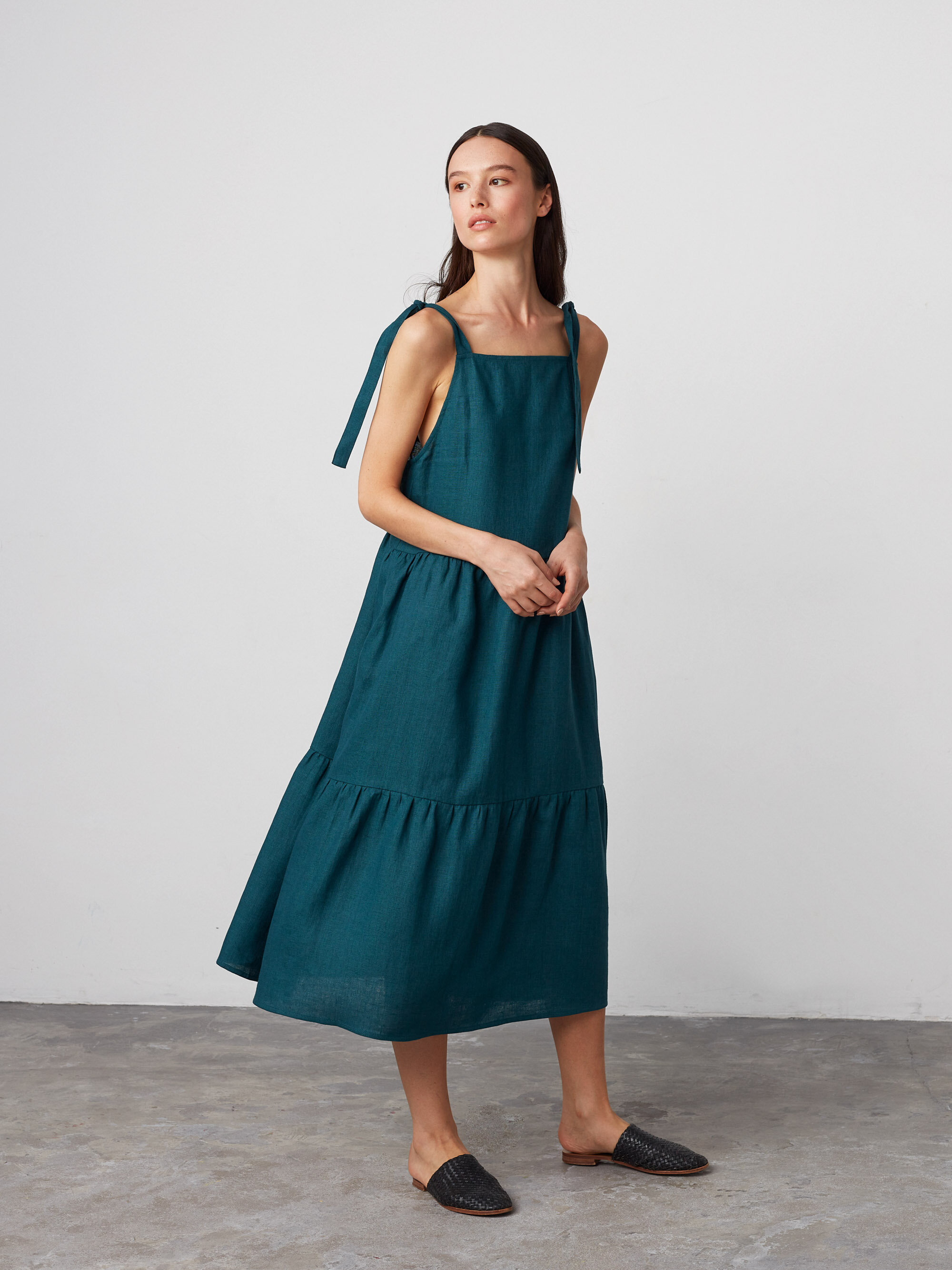 Image 3 of BERRY Sleeveless Linen Midi Dress in Emerald Blue from Love and Confuse