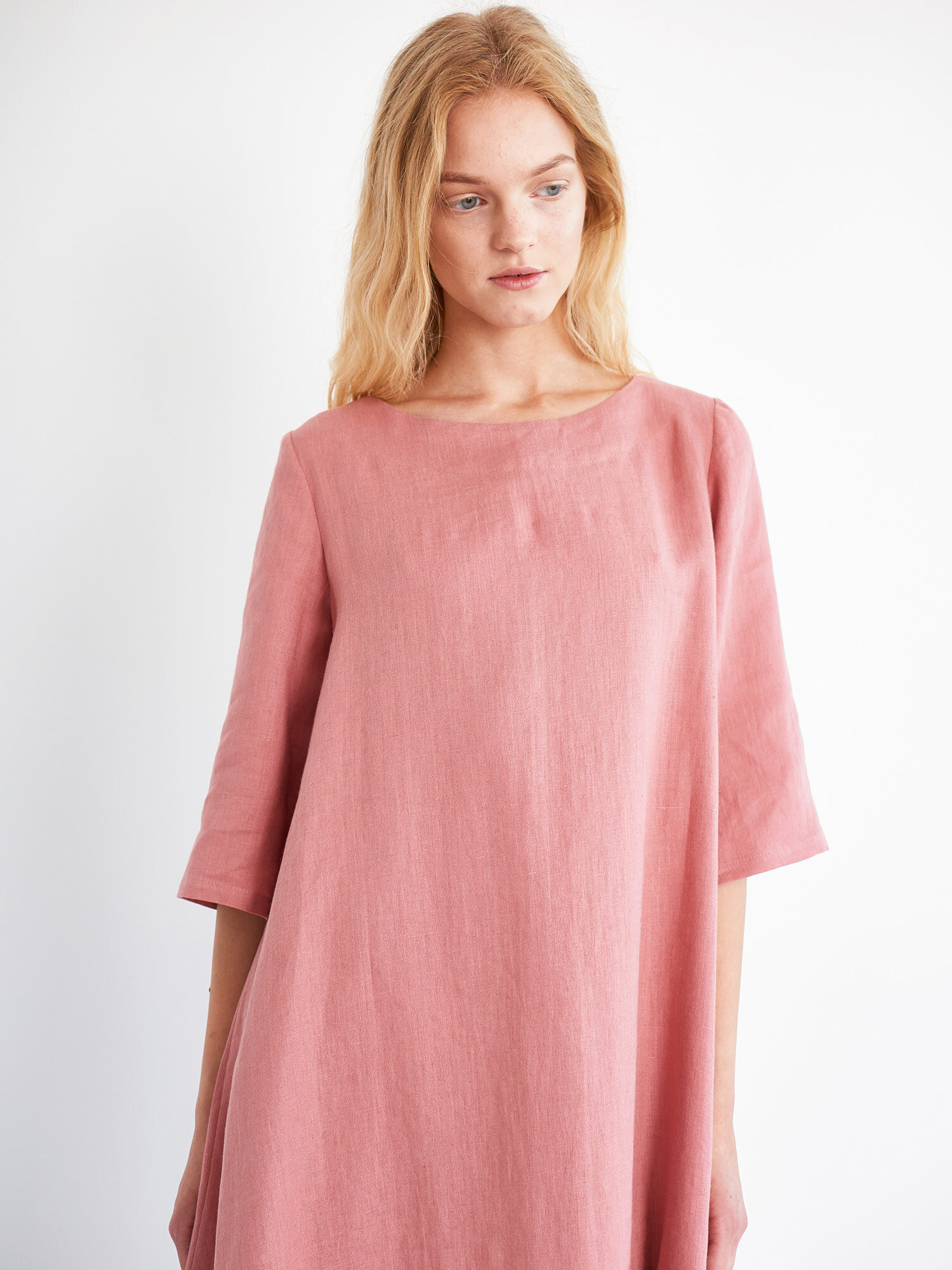 Image 2 of CHARLOTTE Trapeze Linen Dress in Salmon Pink from Love and Confuse