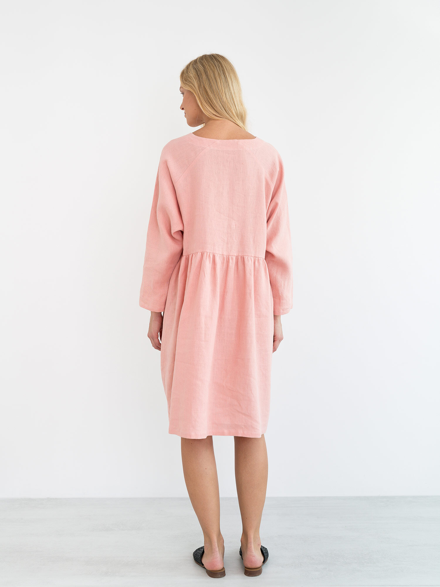 Image 5 of HARLOW Long Sleeve Linen Dress in Pink Spanish from Love and Confuse
