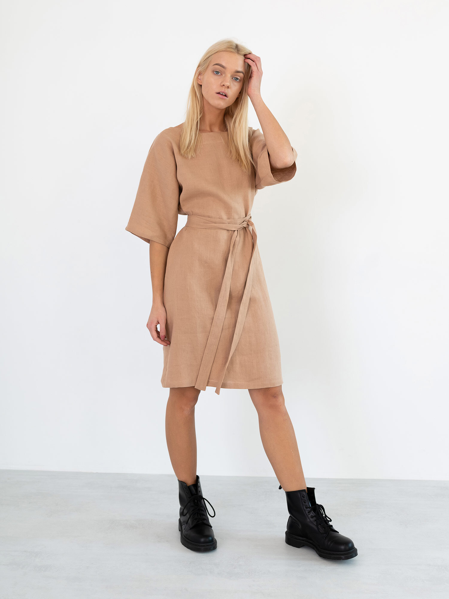 Bild 4 von ISABEL Leinenkleid in von Love and Confuse