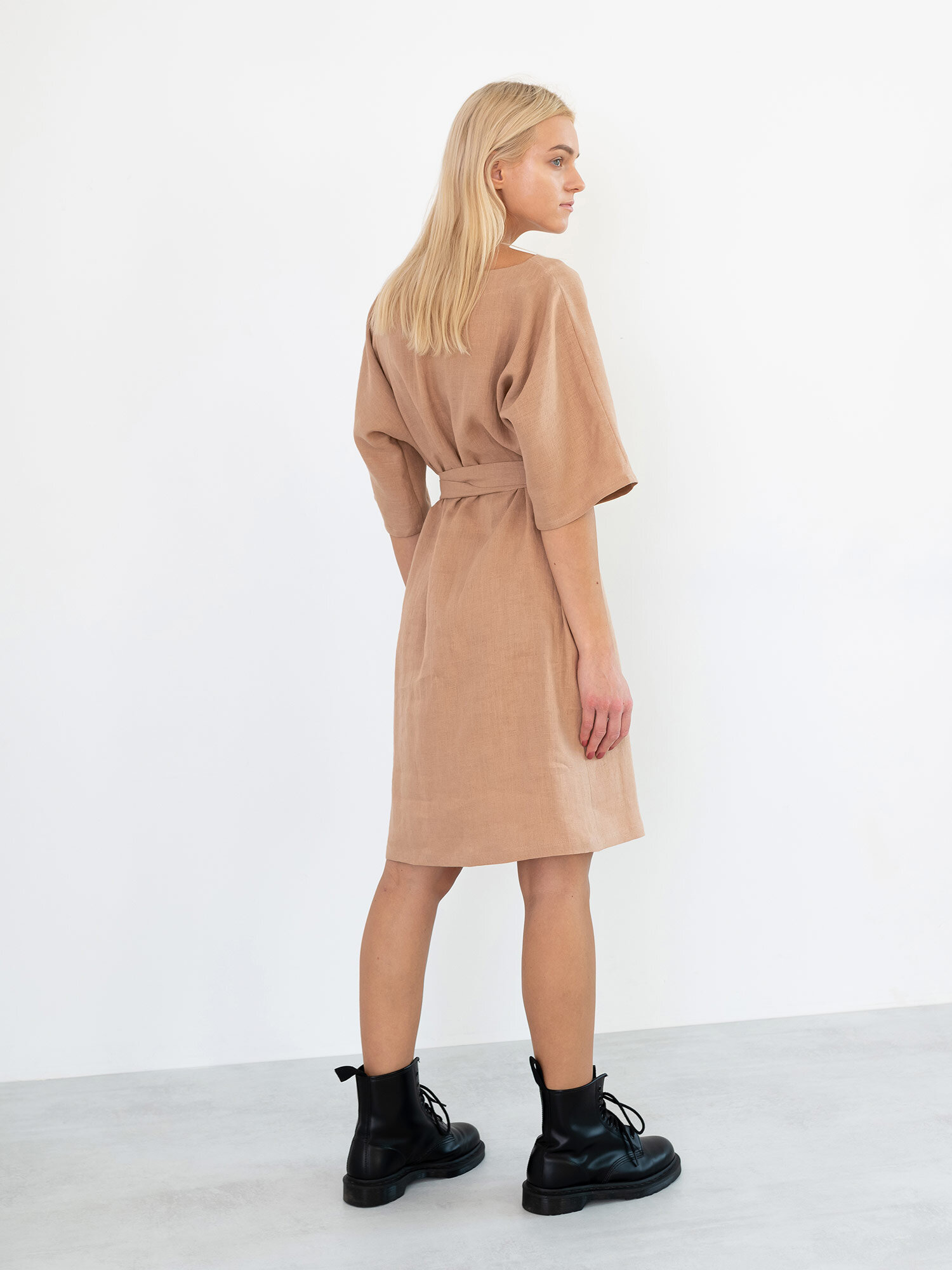 Bild 5 von ISABEL Leinenkleid in von Love and Confuse