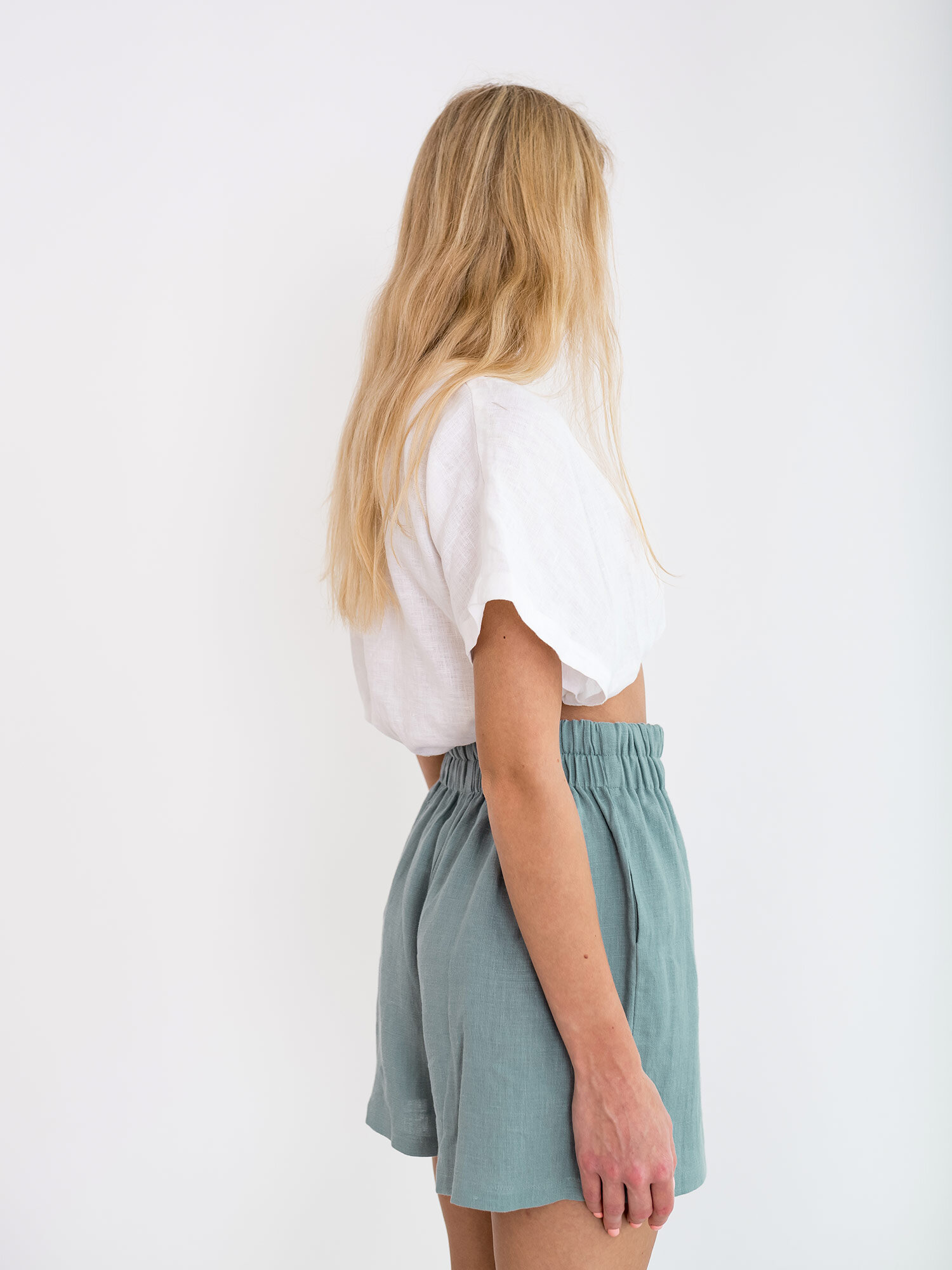 Image 5 of ISLA Linen Shorts in Dark Turquoise from Love and Confuse