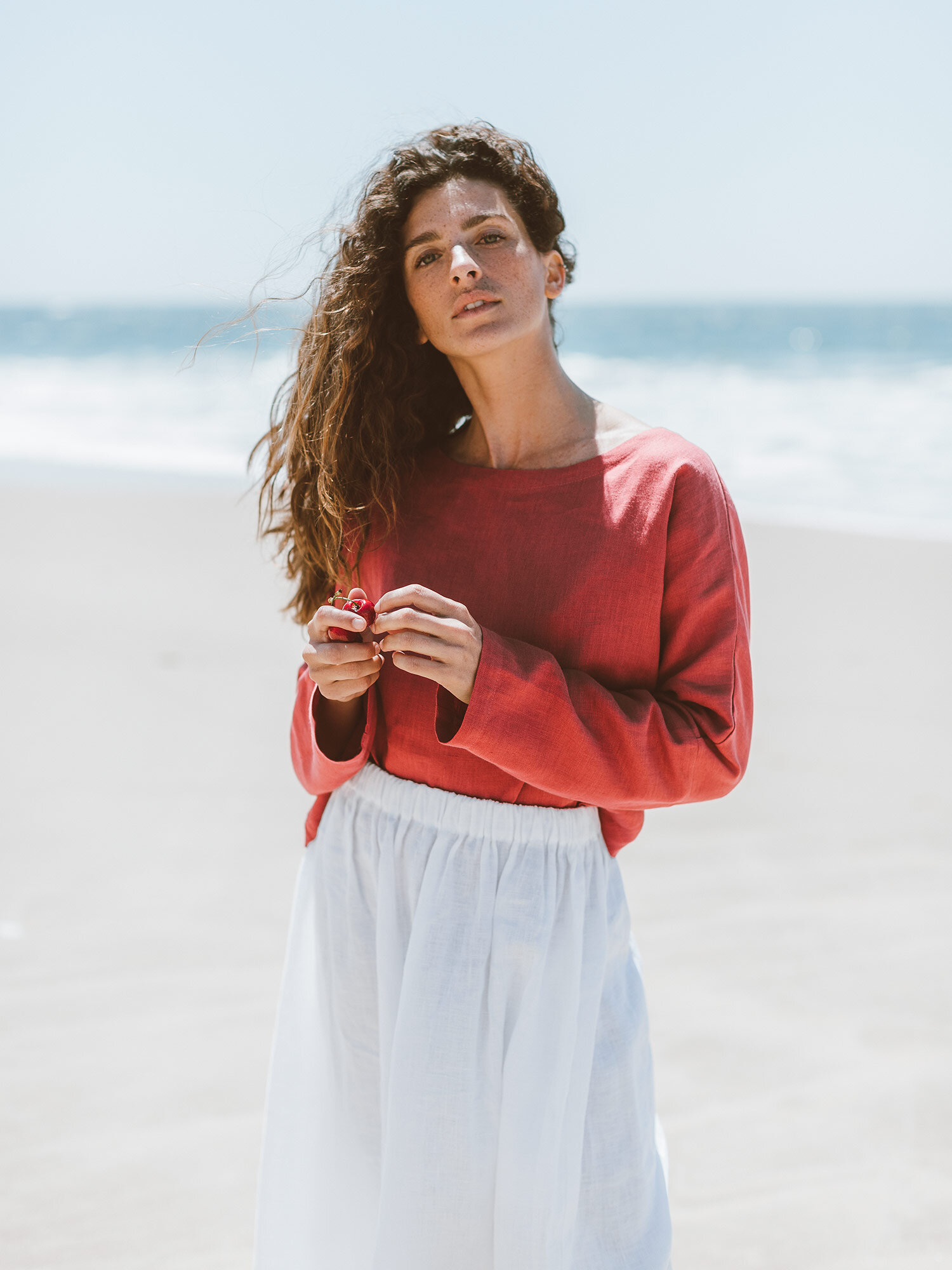 Image 2 of IVY Linen Top in Raspberry from Love and Confuse