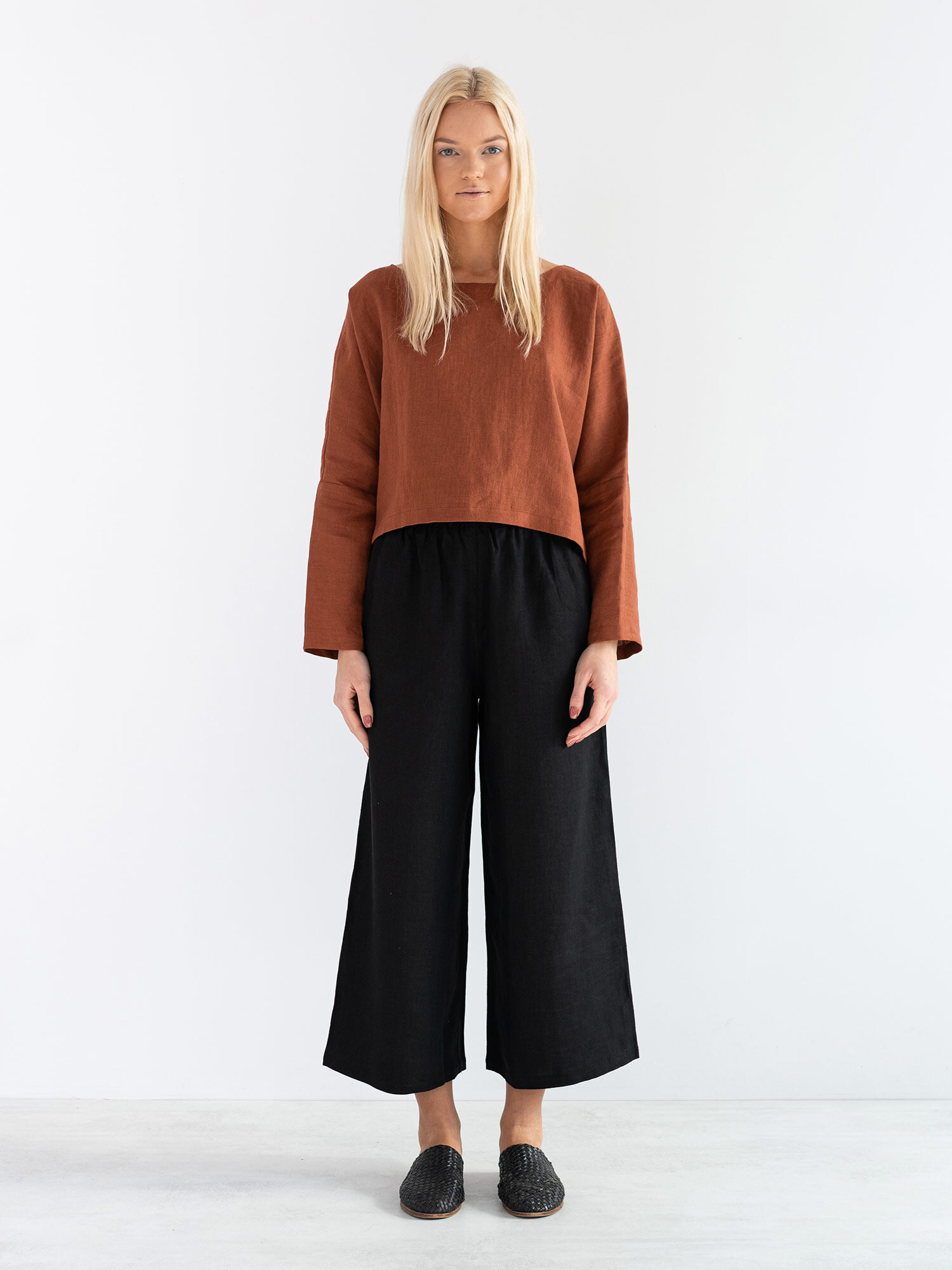 Image 4 of IVY Linen Top in Rust from Love and Confuse