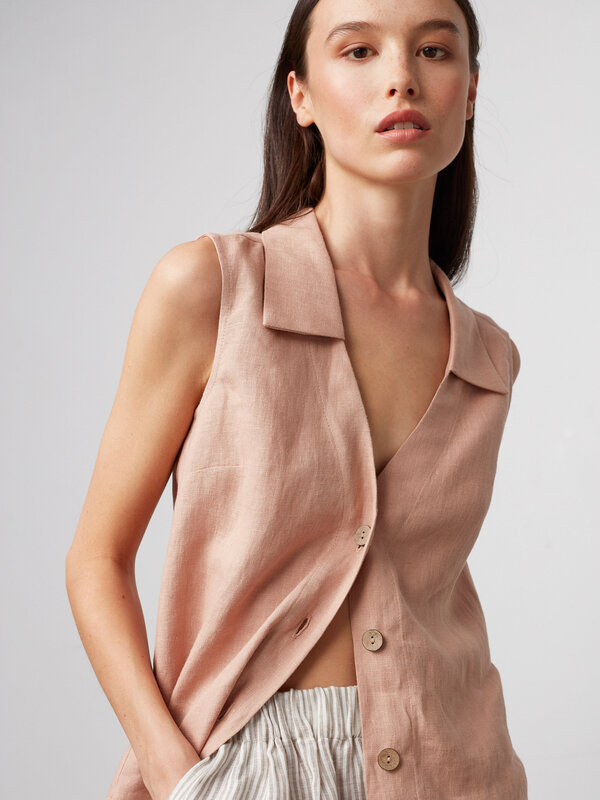 LUCY Collared Button Linen Vest