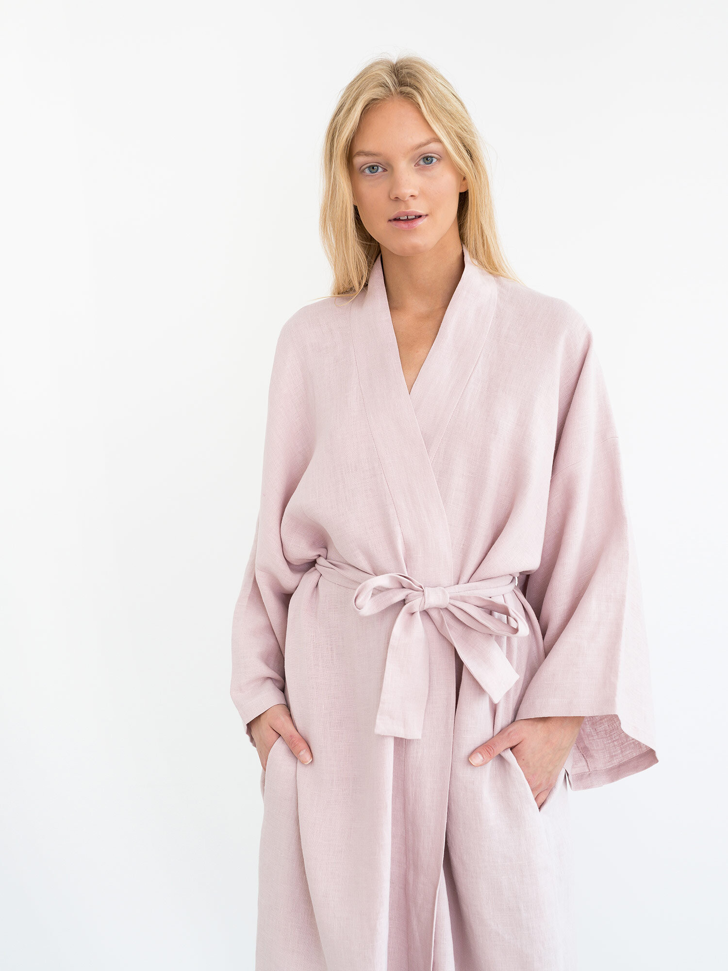 Image 3 of LUNA Linen Robe in Apple Blossom from Love and Confuse