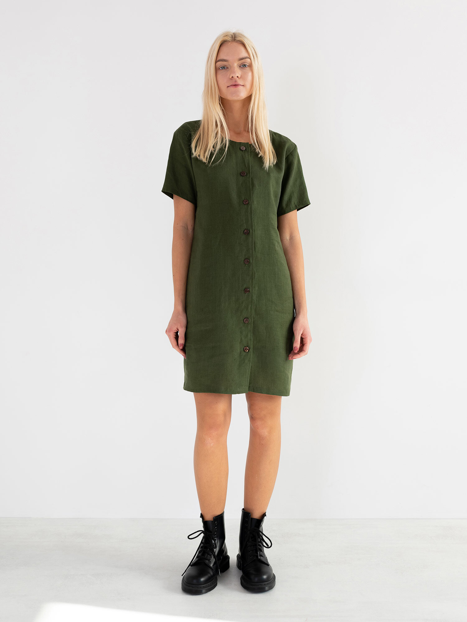 Image 3 of LYRA Short Sleeve Linen Dress in Forest Green from Love and Confuse