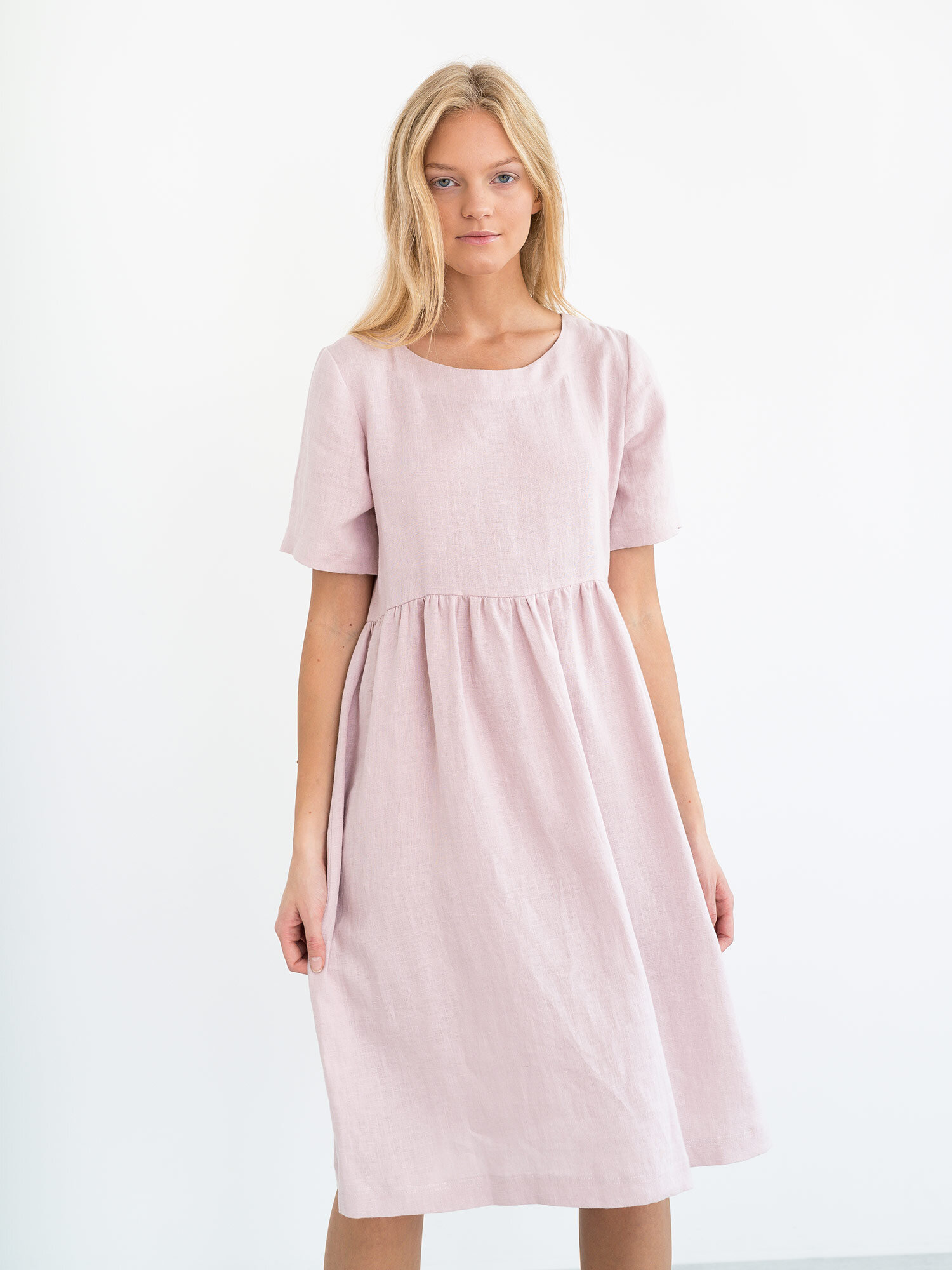 Bild 1 von MATILDA Leinenkleid in von Love and Confuse