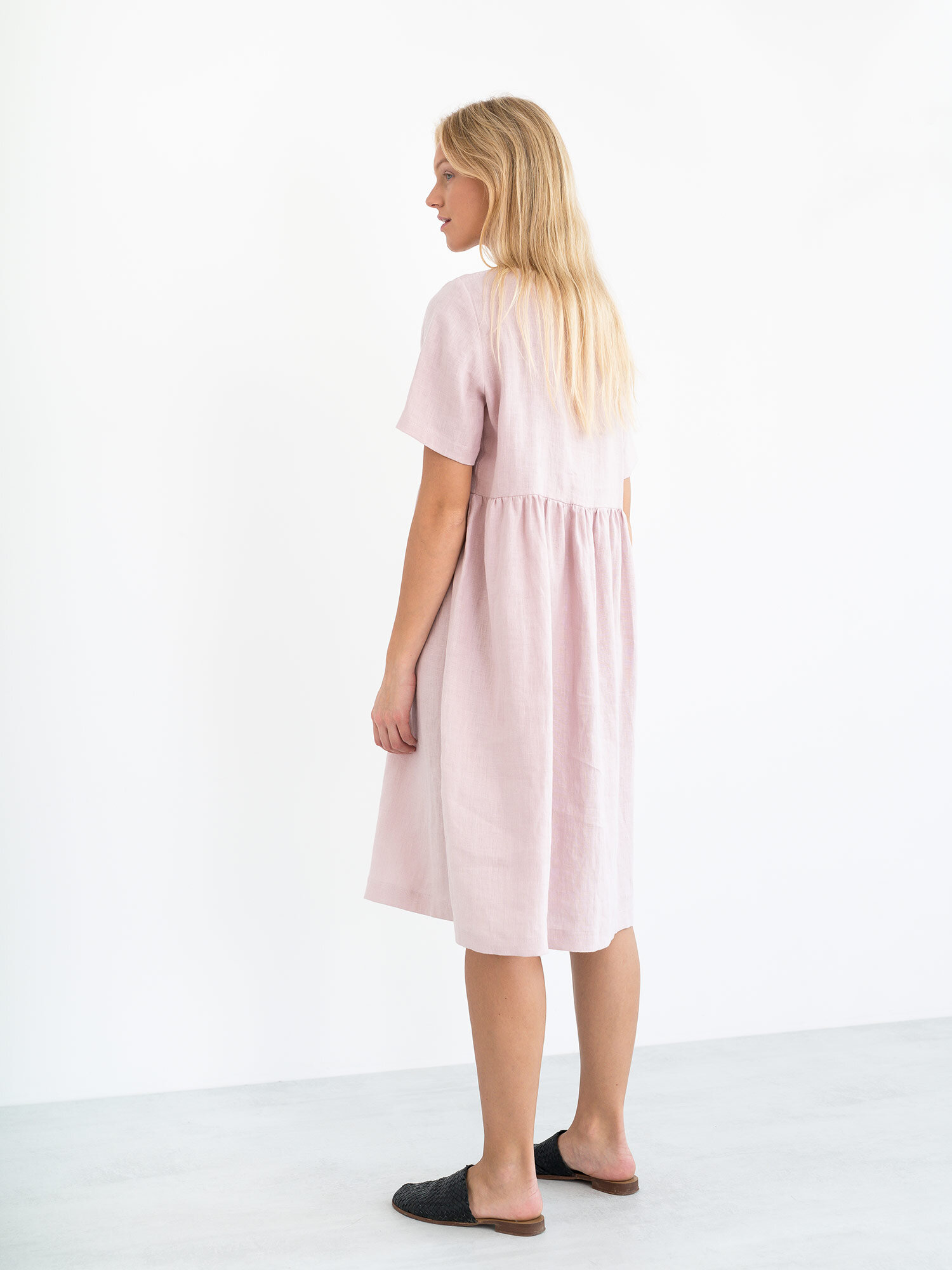 Bild 6 von MATILDA Leinenkleid in von Love and Confuse