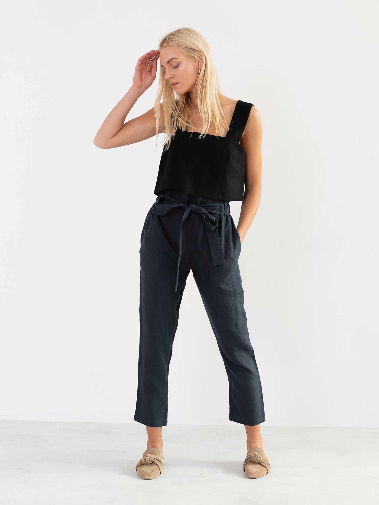 Bild 3 von NOAH - Hochgeschnittene Leinenhose mit Paperbag-Bund in von Love and Confuse