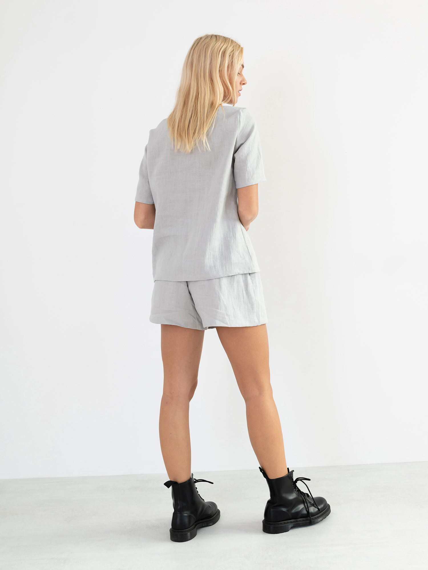 Bild 5 von PALMER Leinen-T-Shirt in Cloudy grey, you can also choose other colors above von Love and Confuse