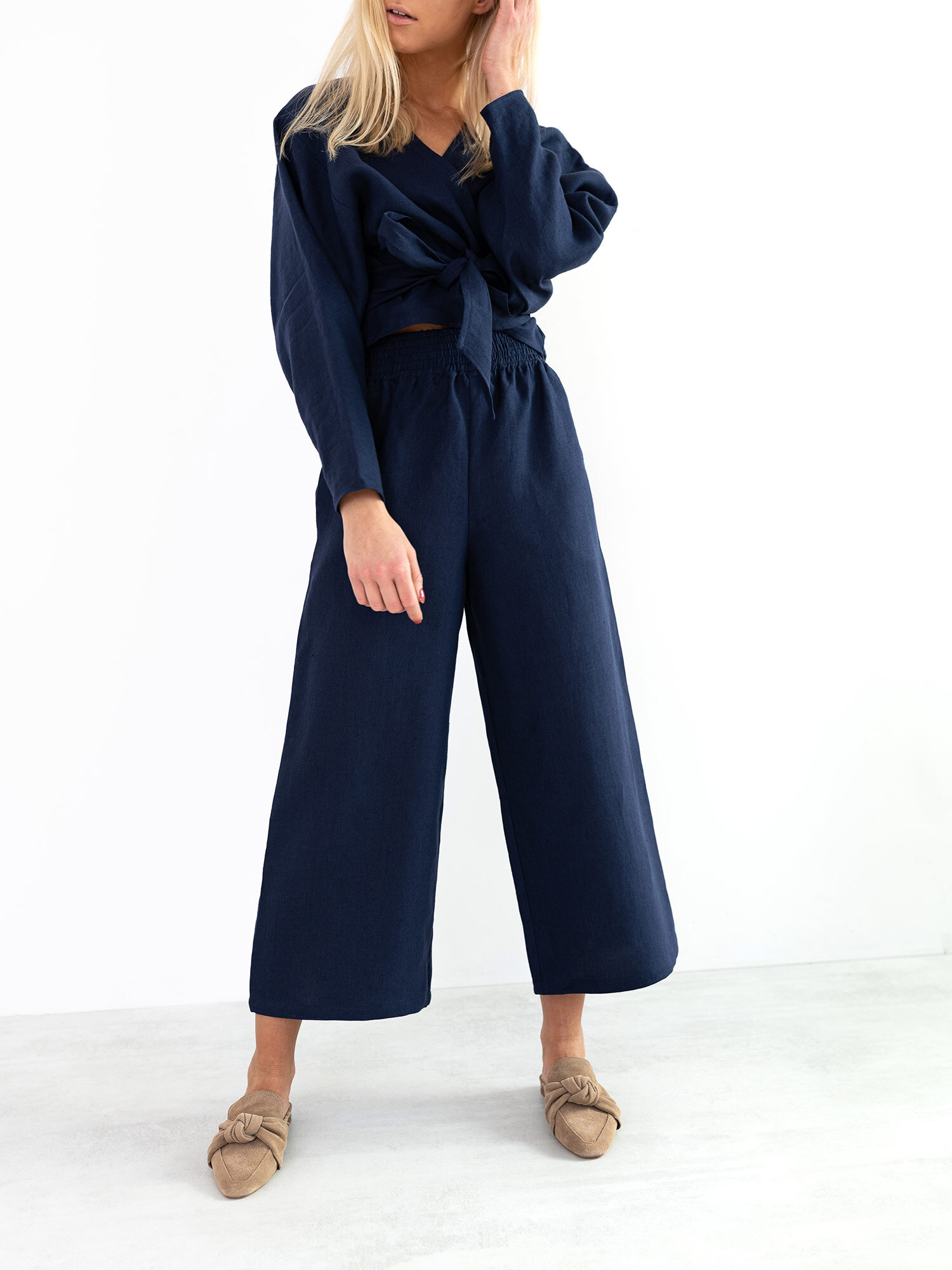 Image 3 of RILEY Wide Leg Linen Pants in Navy Blue from Love and Confuse