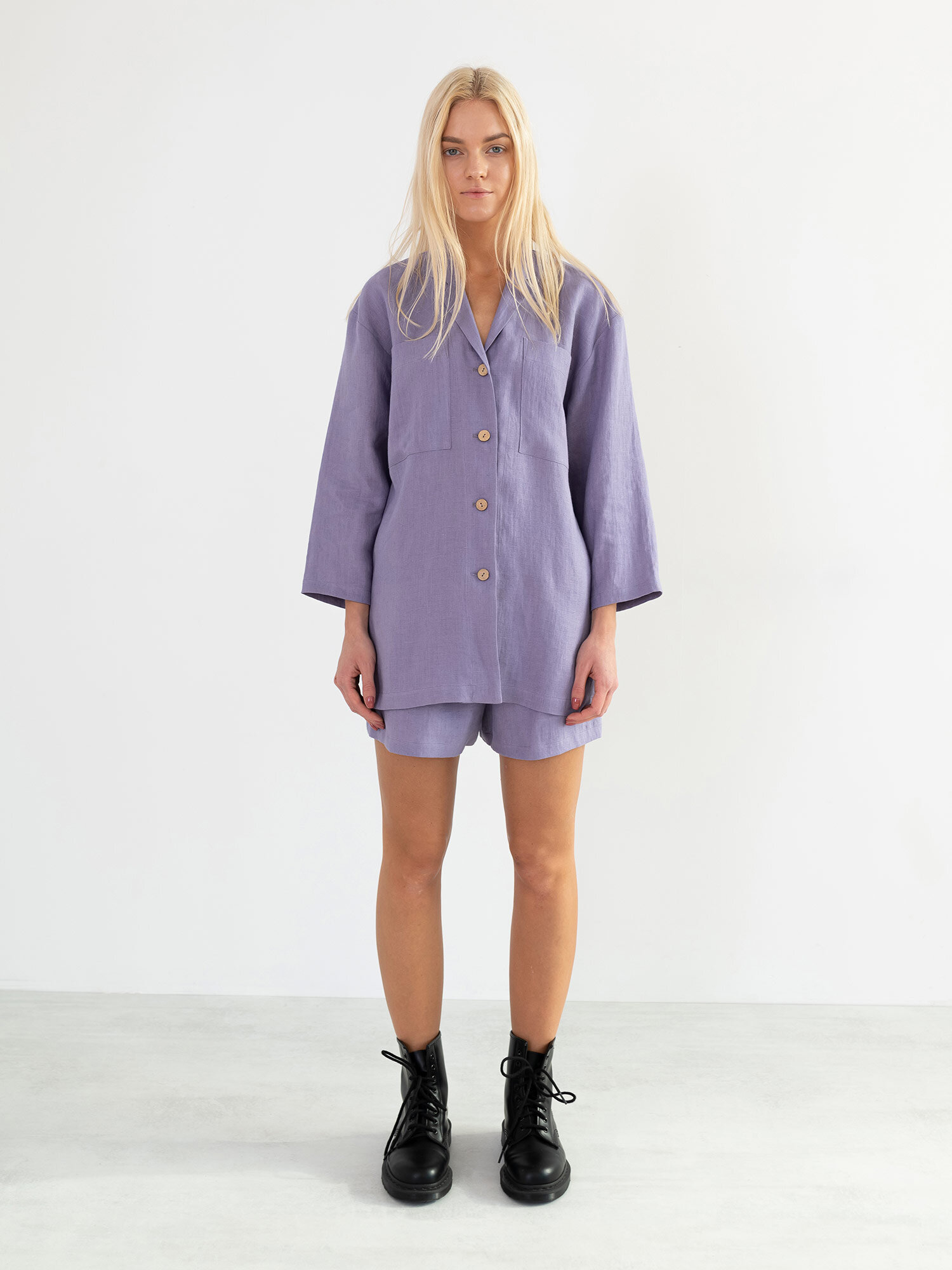 Bild 3 von ROSEMARY Oversize Leinenhemd in Violet tulip, you can also choose other colors above von Love and Confuse