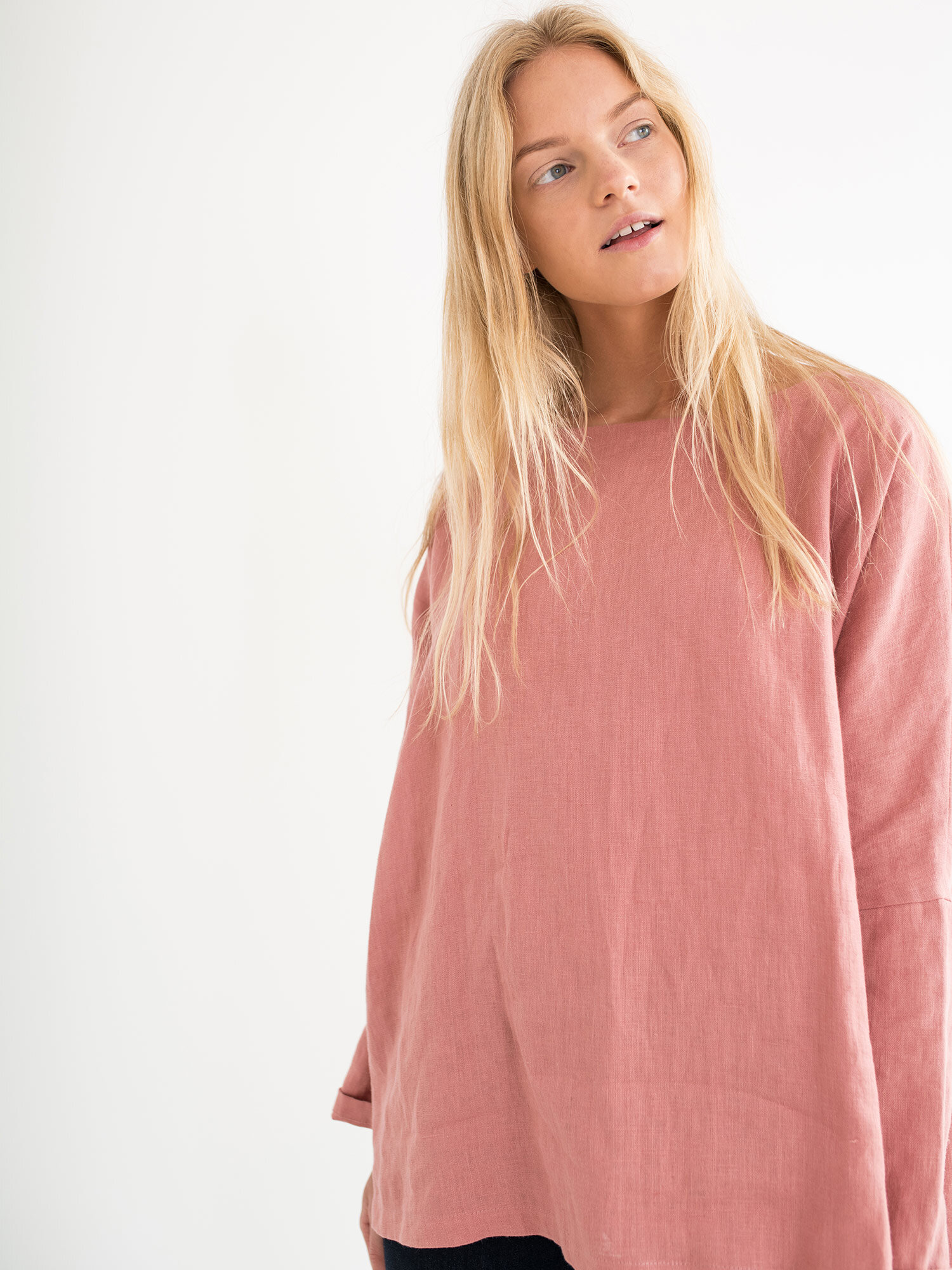 Image 3 of RUMI Linen Top in Salmon Pink from Love and Confuse
