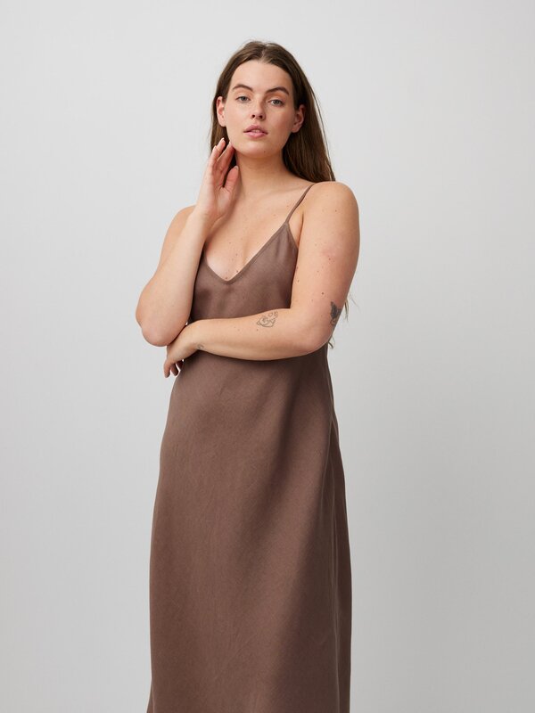 FREJA Linen Slip Dress