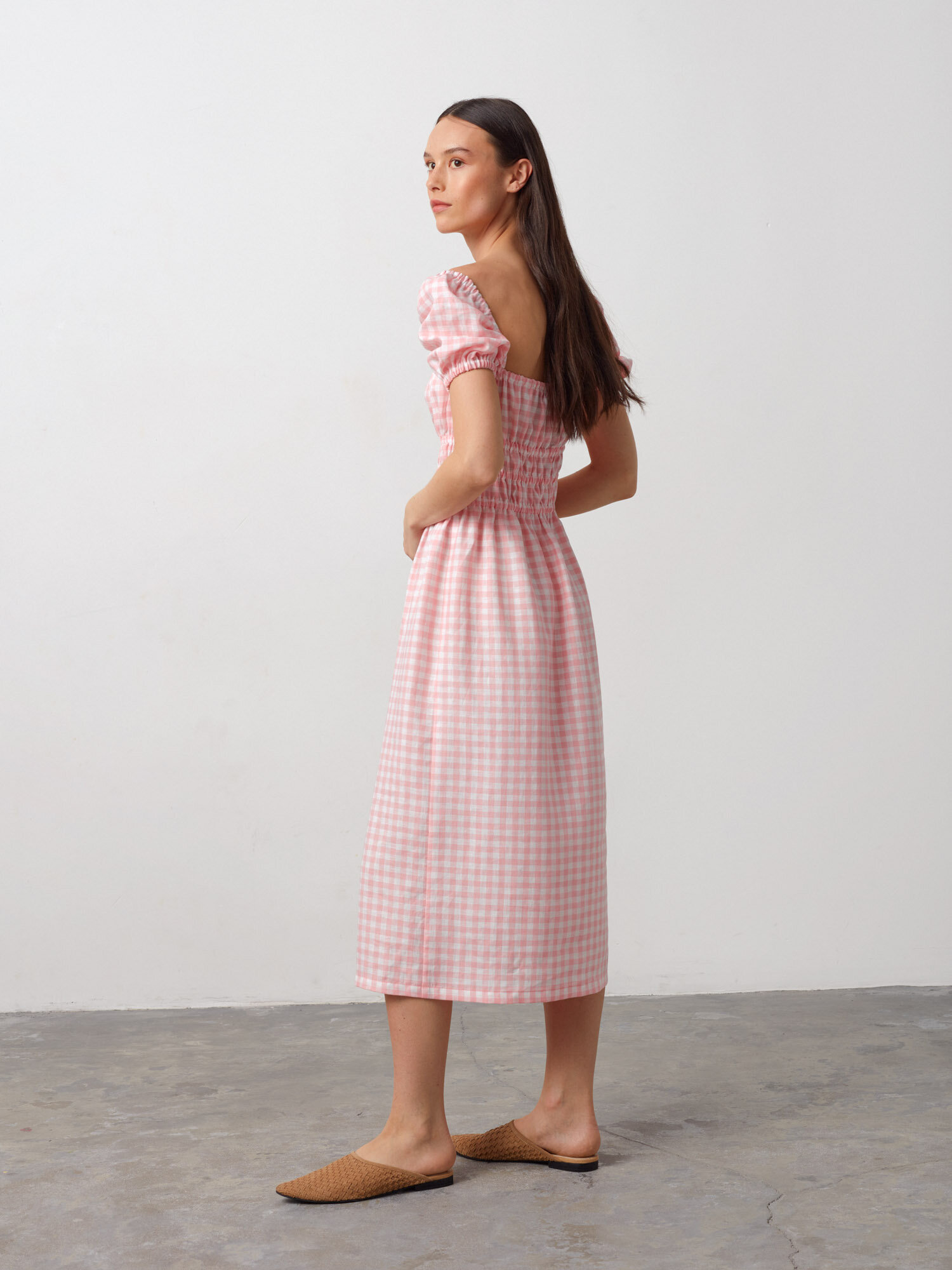Image 5 of HOLIDAY Puff Sleeve Linen Midi Dress in Pink Gingham from Love and Confuse