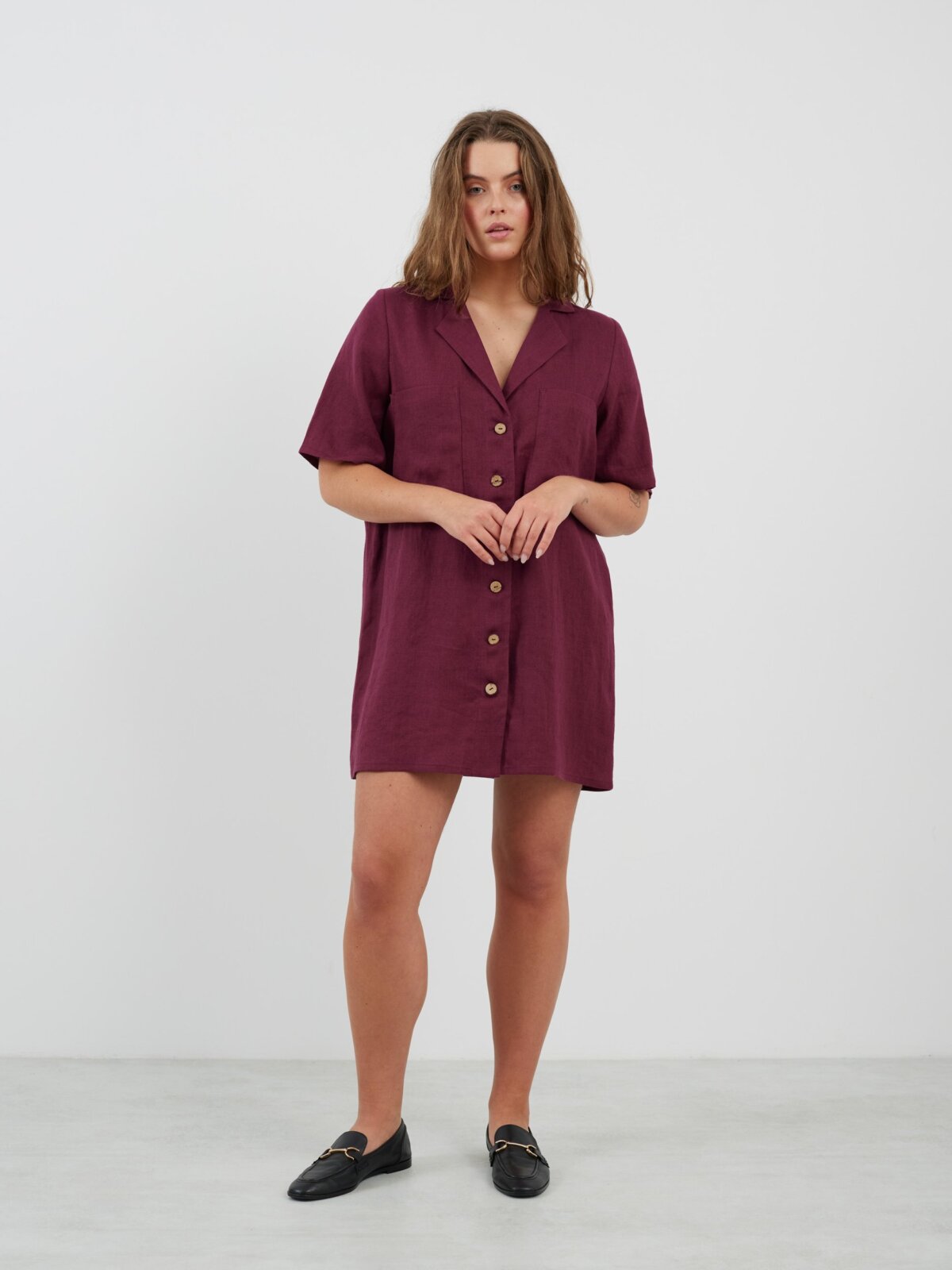 Bild 4 von IDA Hemdkleid aus Leinen in Aubergine von Love and Confuse