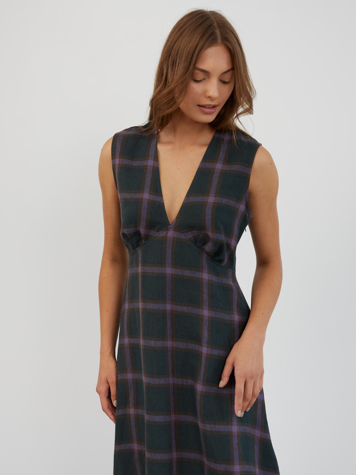Image 4 of Sleeveless Linen Midi Dress in Plaid Purple LAURA from Love and Confuse | Handmade Linen Clothing for Women