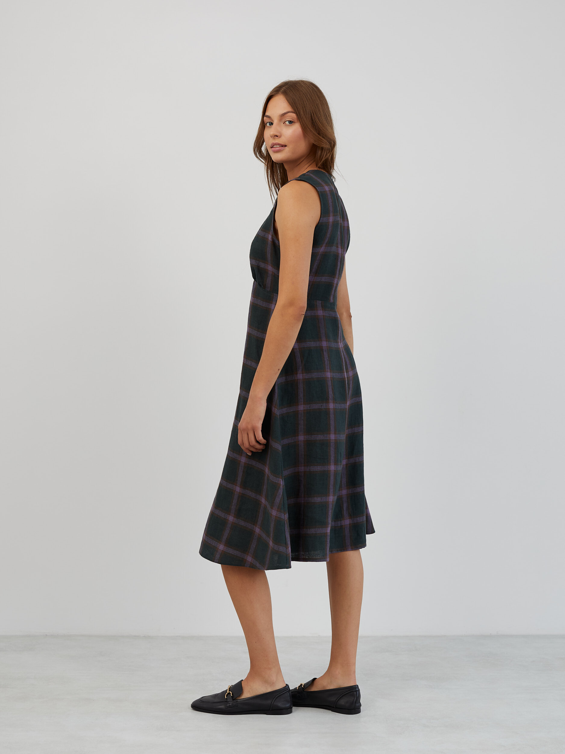 Image 6 of Sleeveless Linen Midi Dress in Plaid Purple LAURA from Love and Confuse | Handmade Linen Clothing for Women