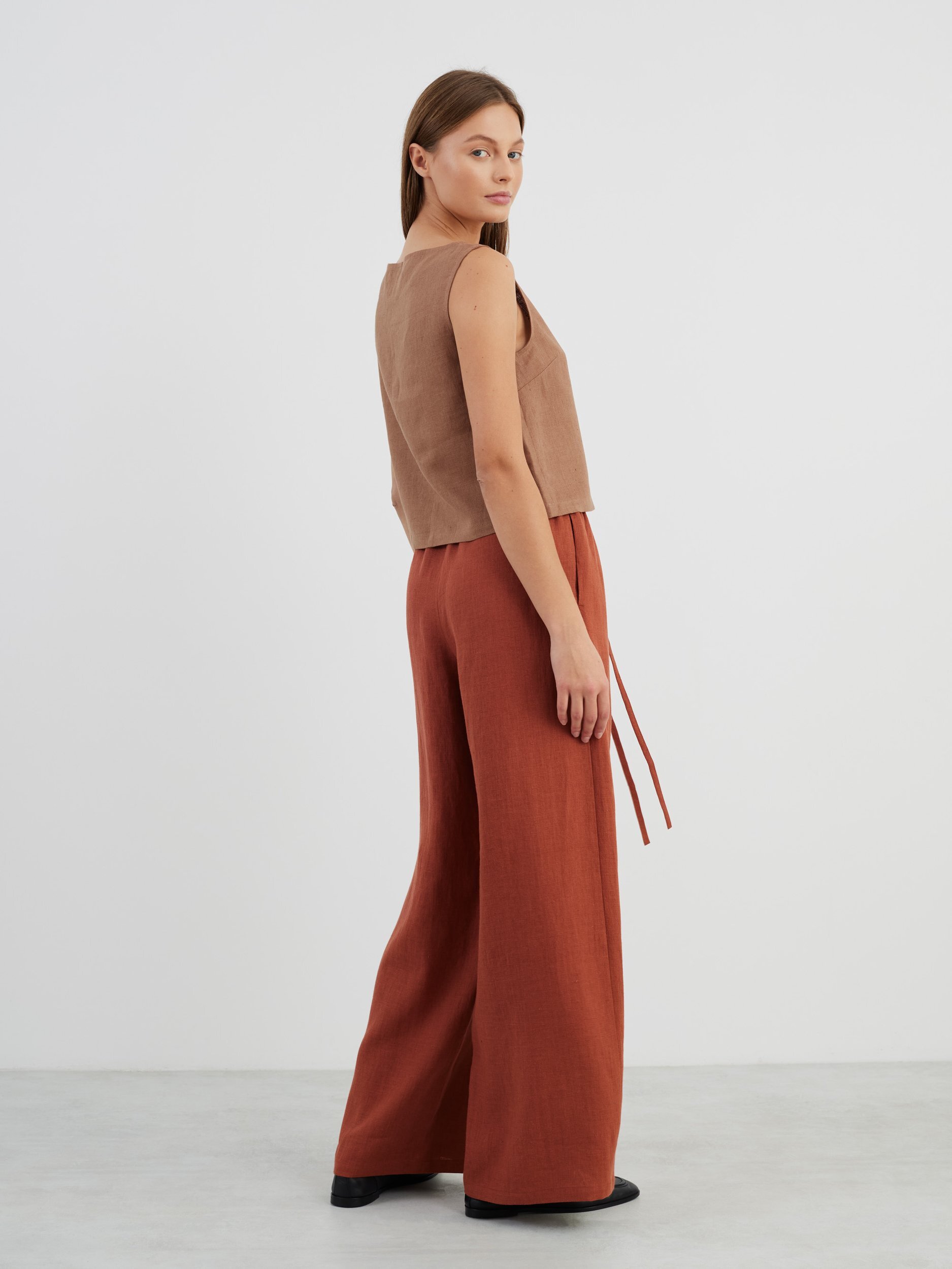Bild 5 von LUCAS - Leichte Leinenhose mit weitem Bein in Rost von Love and Confuse