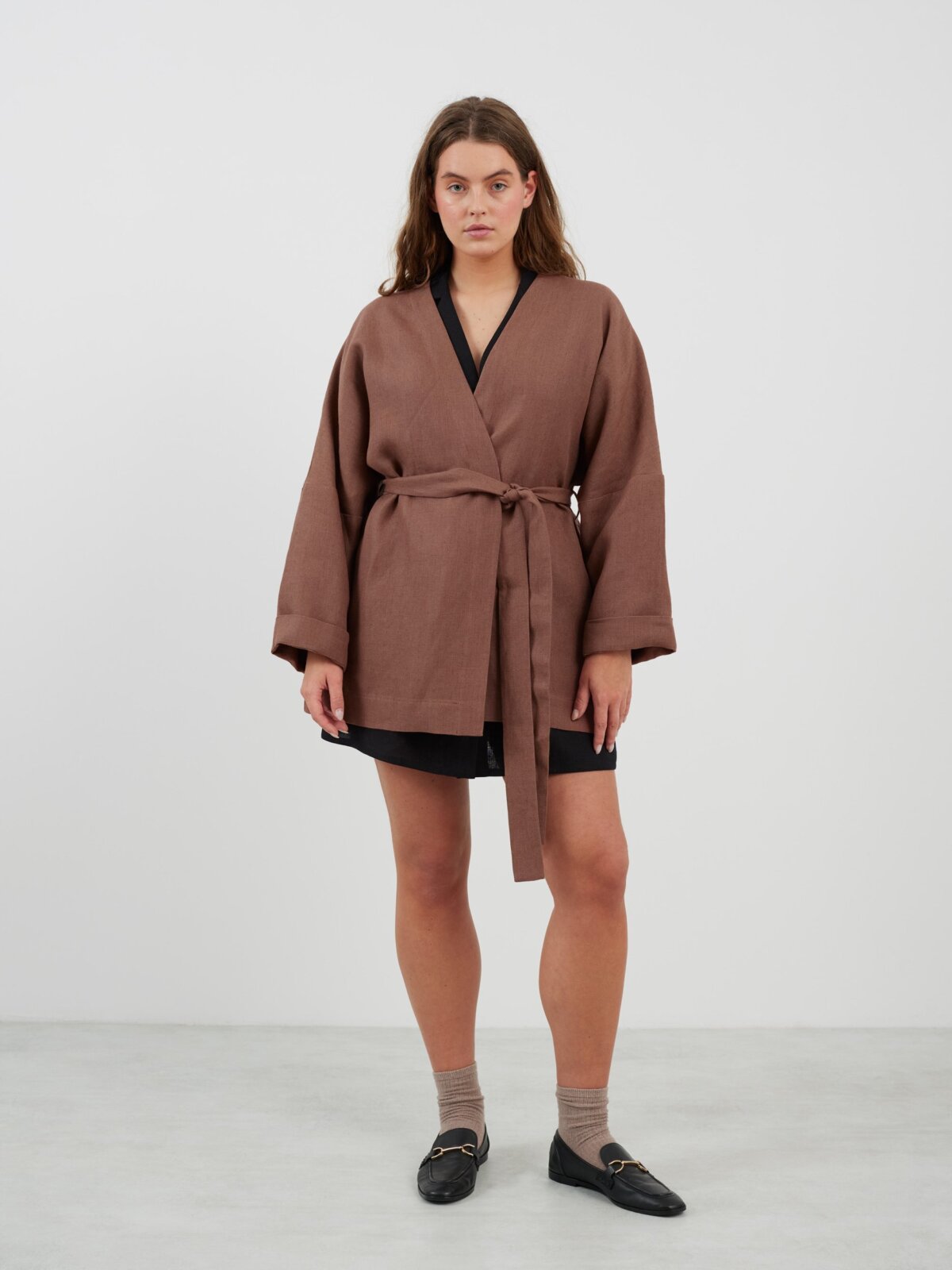 Bild 2 von MAVIS Offene Leinenjacke in von Love and Confuse