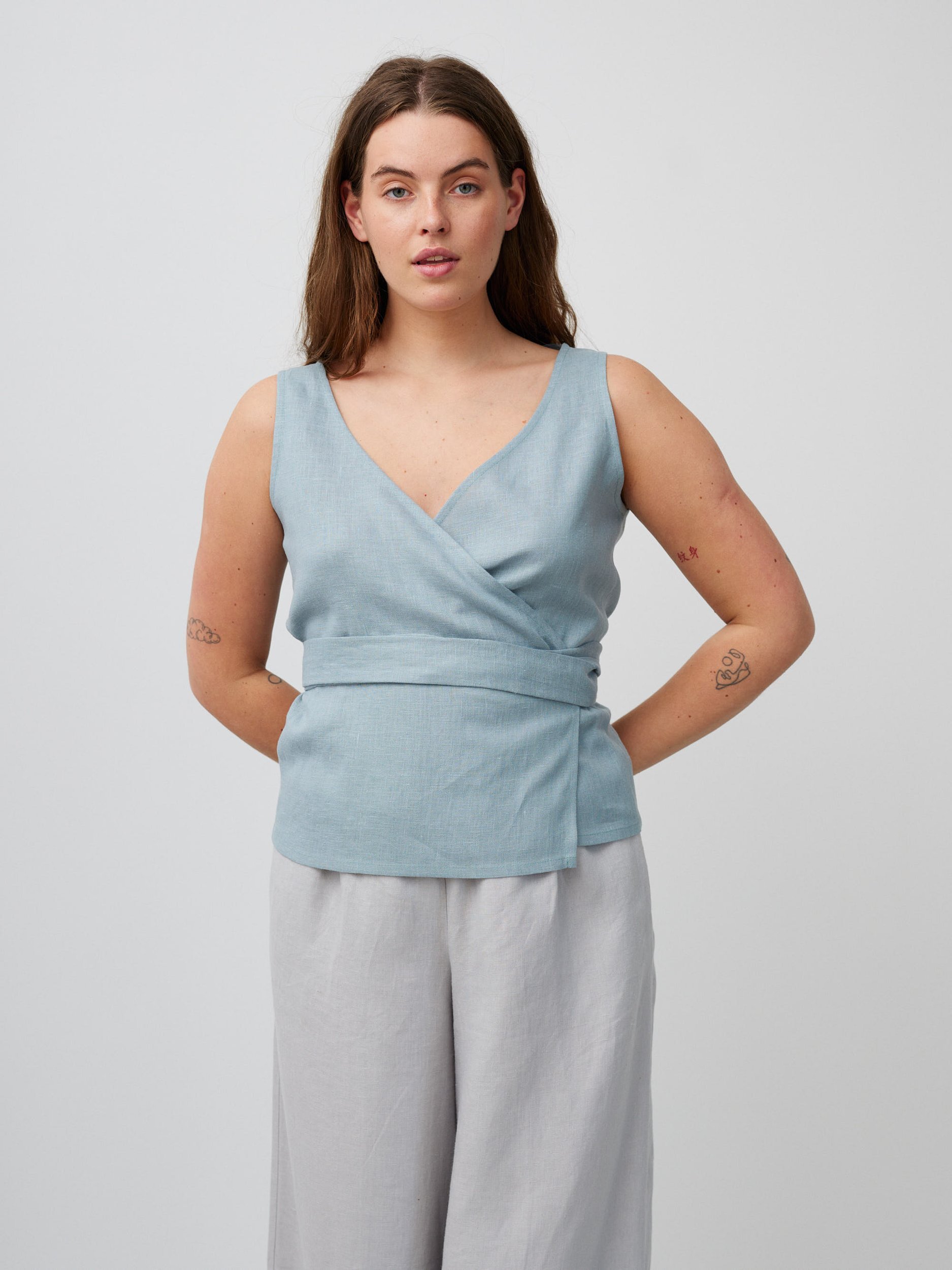 Image 4 of PEARL Long Wide Leg Linen Pants in Cloudy Grey from Love and Confuse