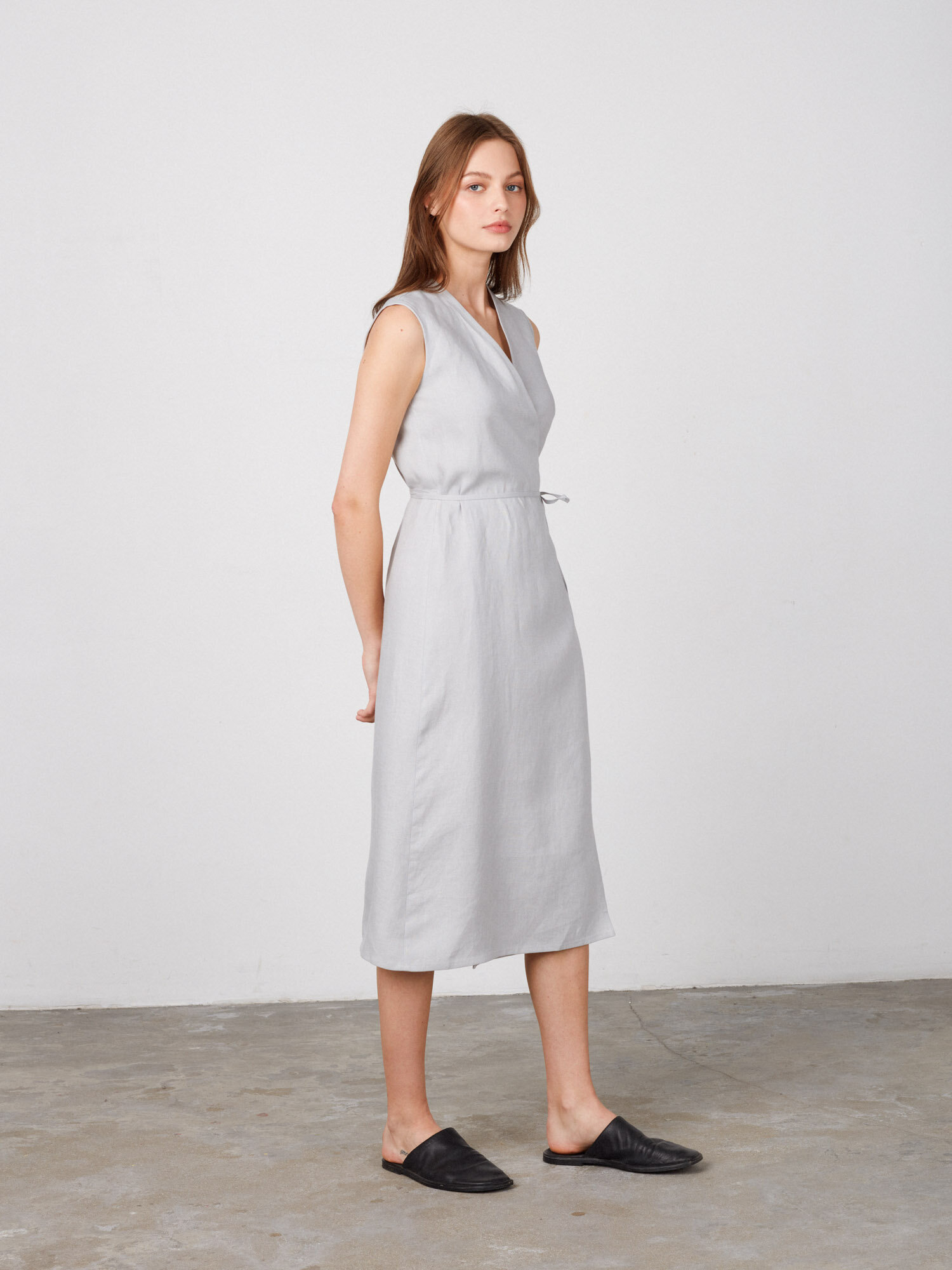 Image 3 of PIA Sleeveless Linen Wrap Dress in Cloudy Grey from Love and Confuse