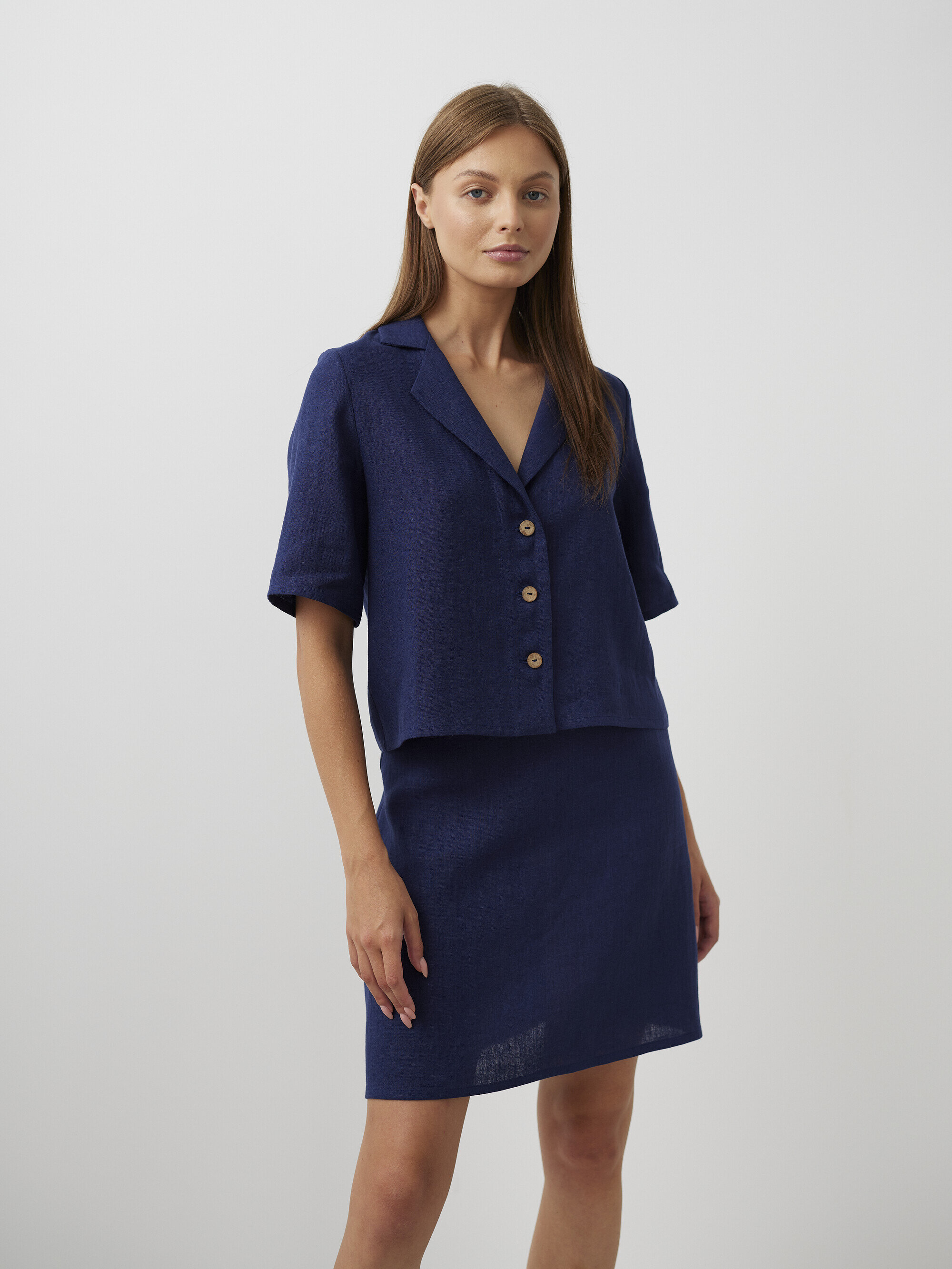 Image 3 of RAY Cropped Linen Shirt in Navy Blue from Love and Confuse