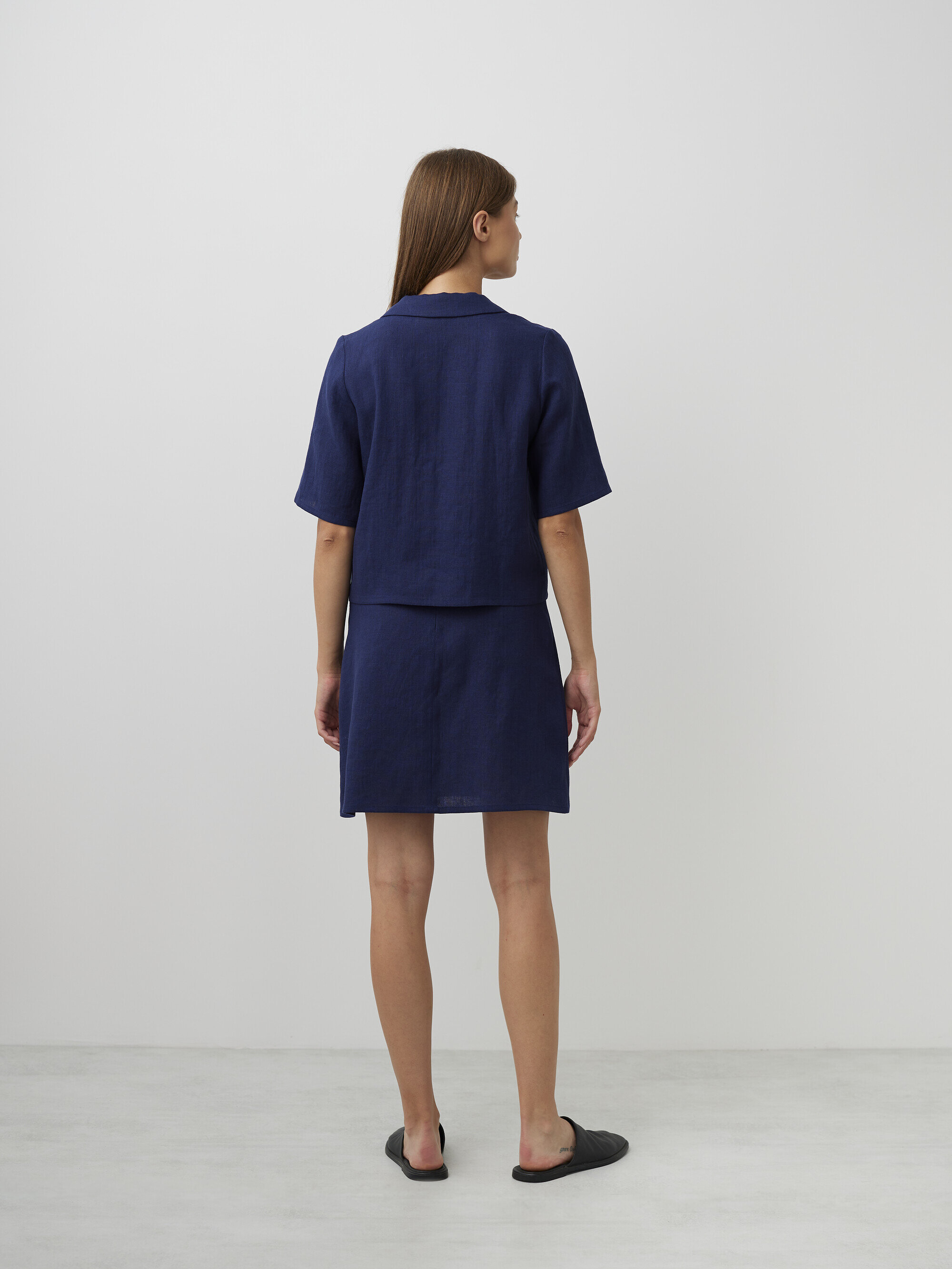 Image 5 of RAY Cropped Linen Shirt in Navy Blue from Love and Confuse