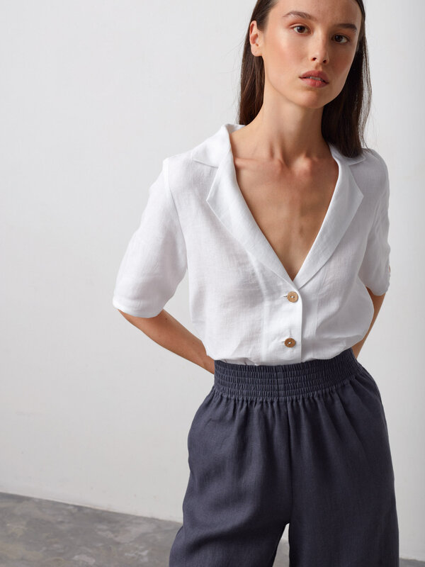 RAY Cropped Linen Shirt