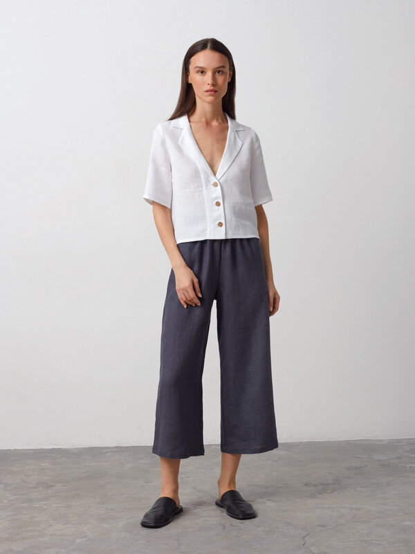 RAY Cropped Short Sleeve Linen Shirt