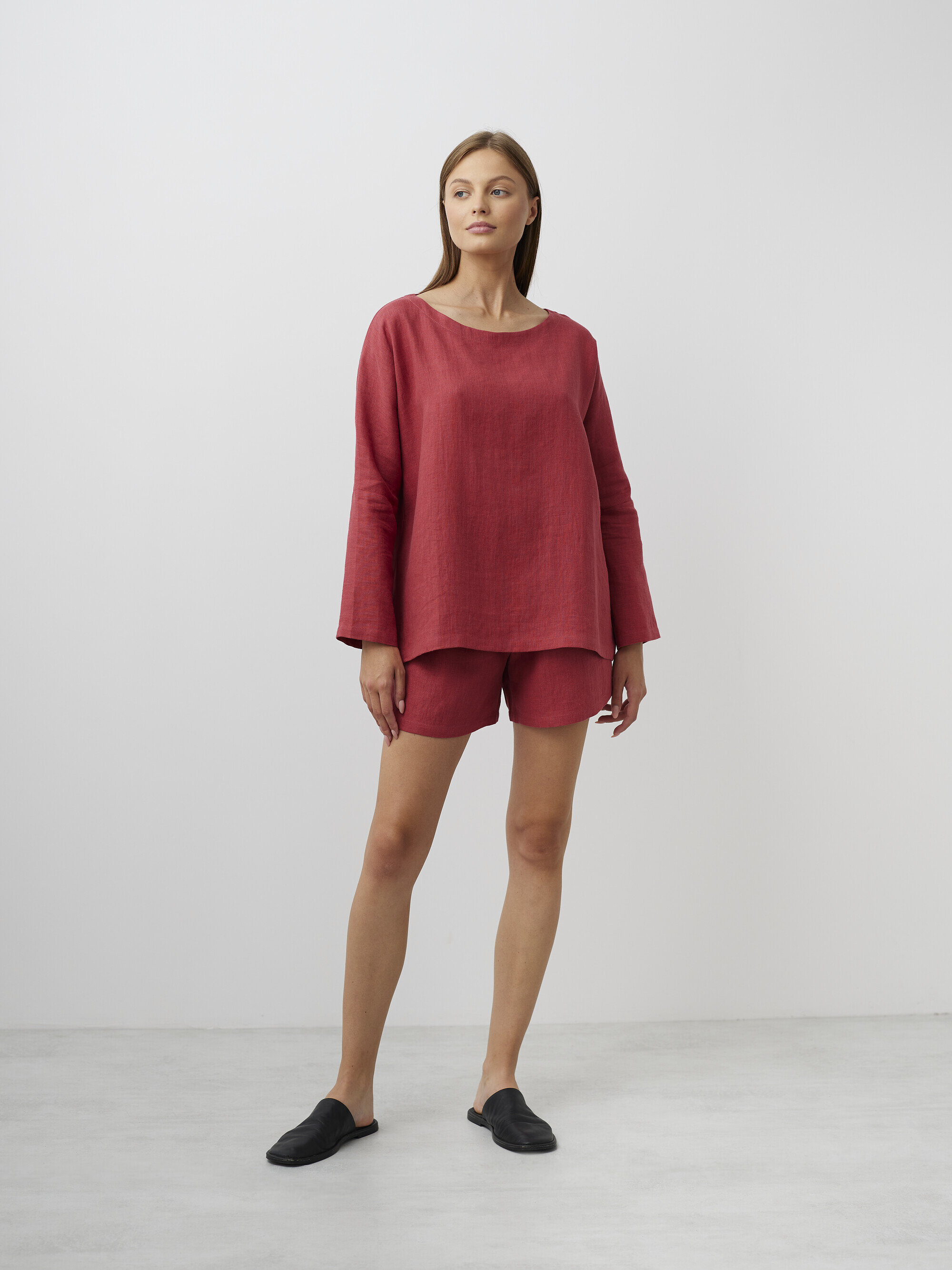 Image 2 of RUMI Long Sleeve Linen Top in Raspberry from Love and Confuse