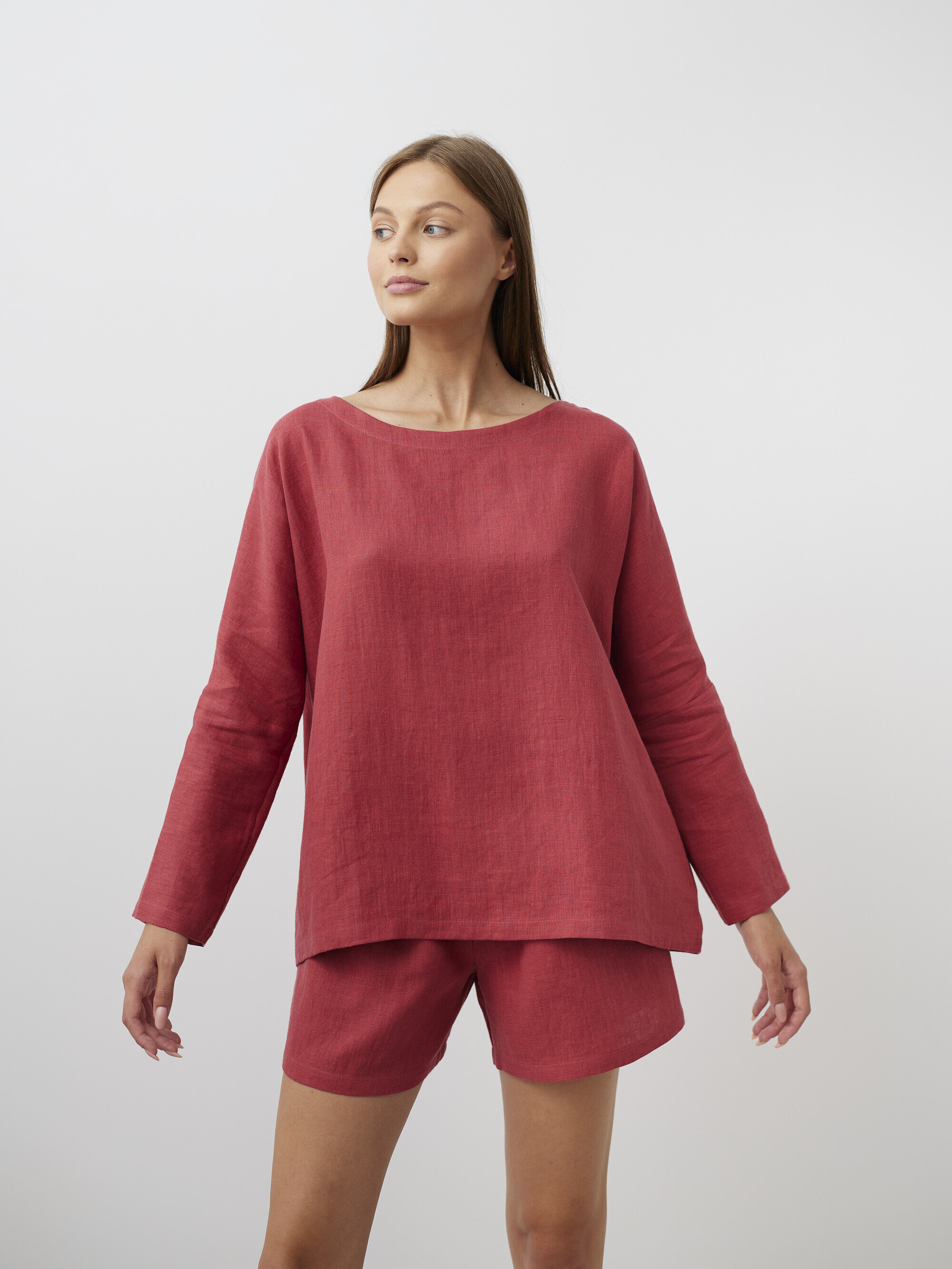 Image 4 of RUMI Long Sleeve Linen Top in Raspberry from Love and Confuse