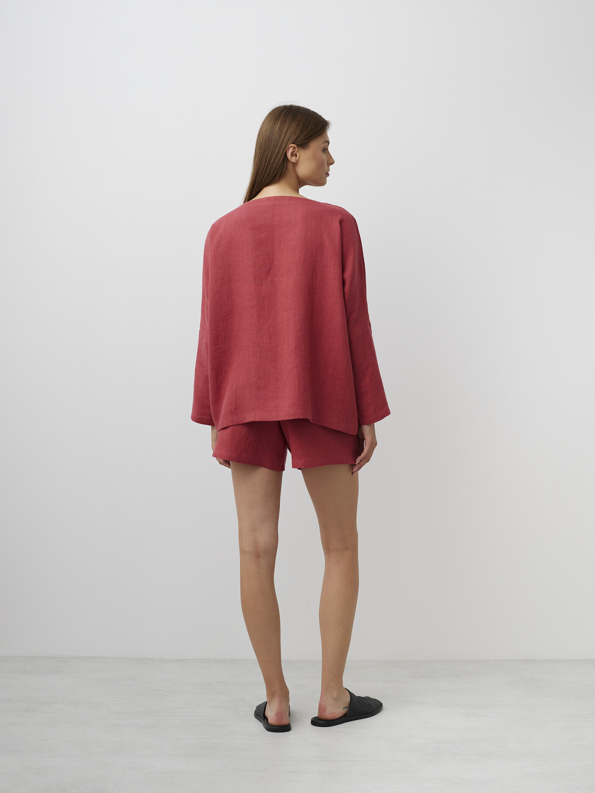 Image 5 of RUMI Long Sleeve Linen Top in Raspberry from Love and Confuse