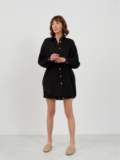 SAIGE Tailored Pleated Linen Shorts