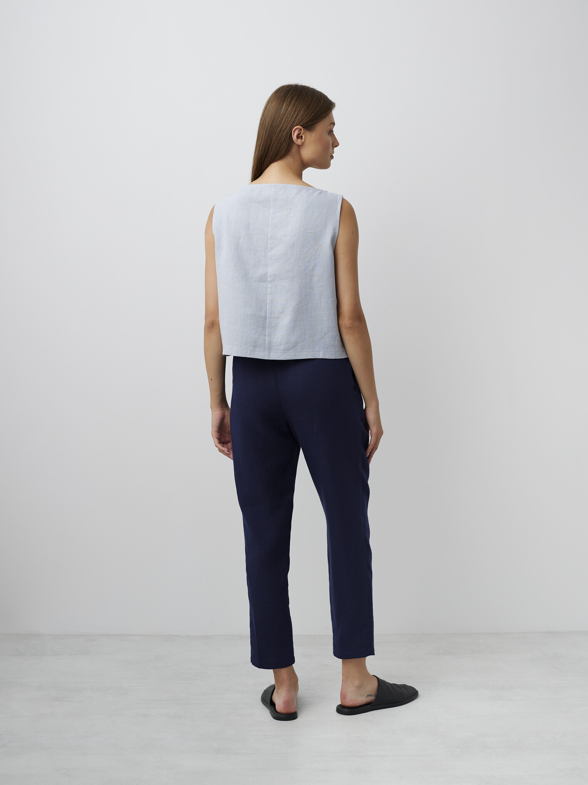 Bild 5 von SONATE Leinen-Tanktop in von Love and Confuse