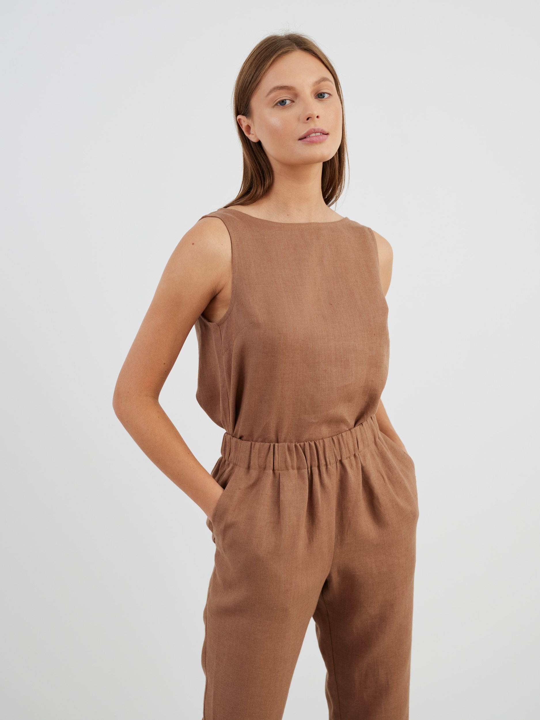 Bild 1 von SONATE Leinen-Tanktop in Braun von Love and Confuse