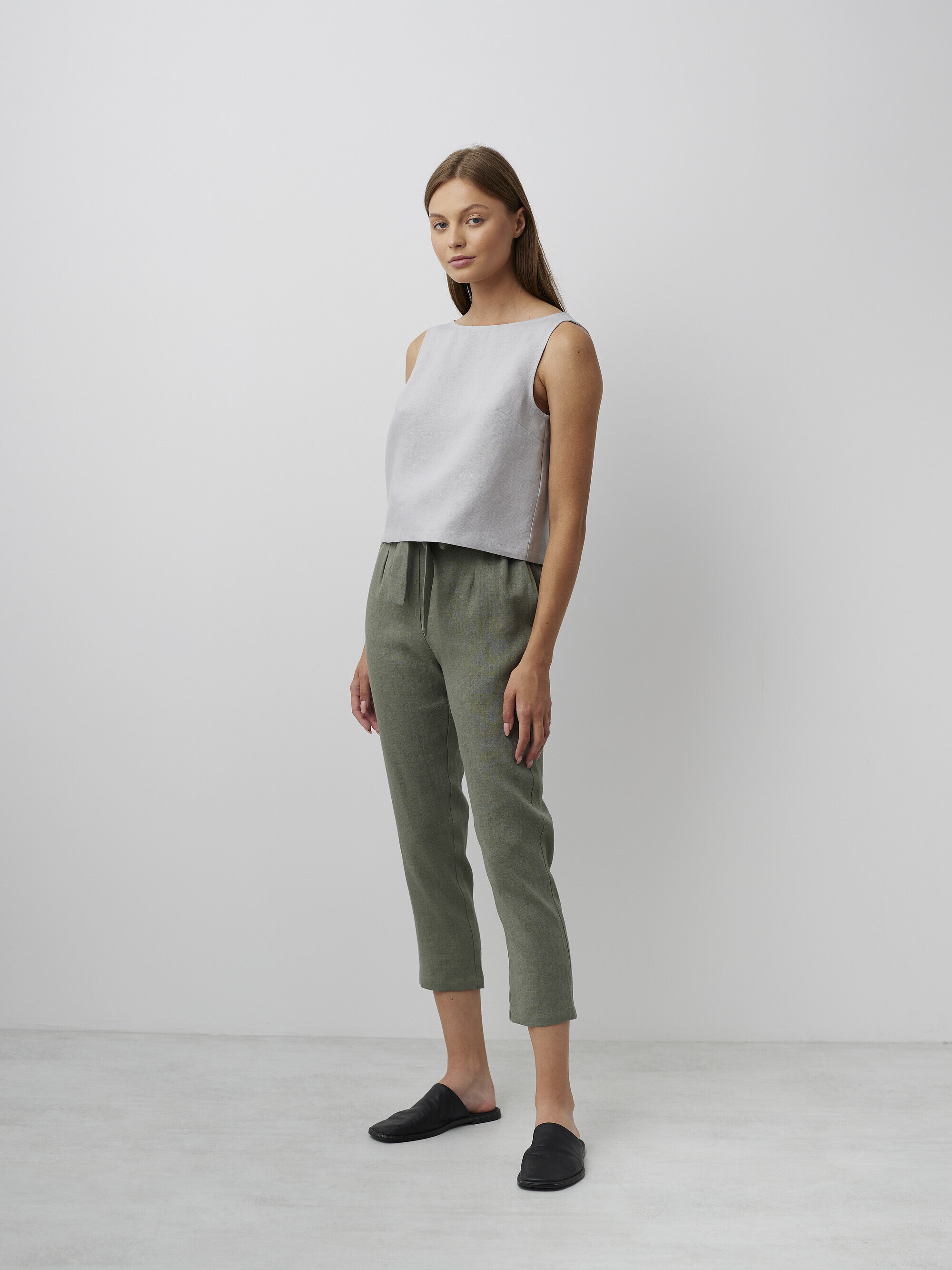 Image 4 of SONATE Linen Tank Top in Cloudy Grey from Love and Confuse