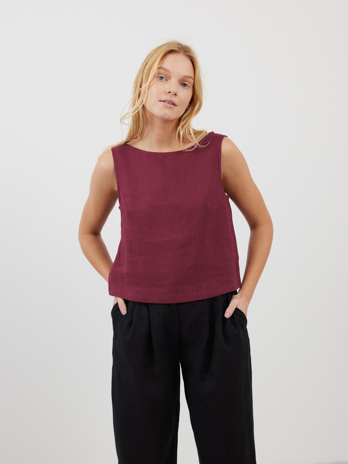 Bild 1 von SONATE Leinen-Tanktop in Aubergine von Love and Confuse