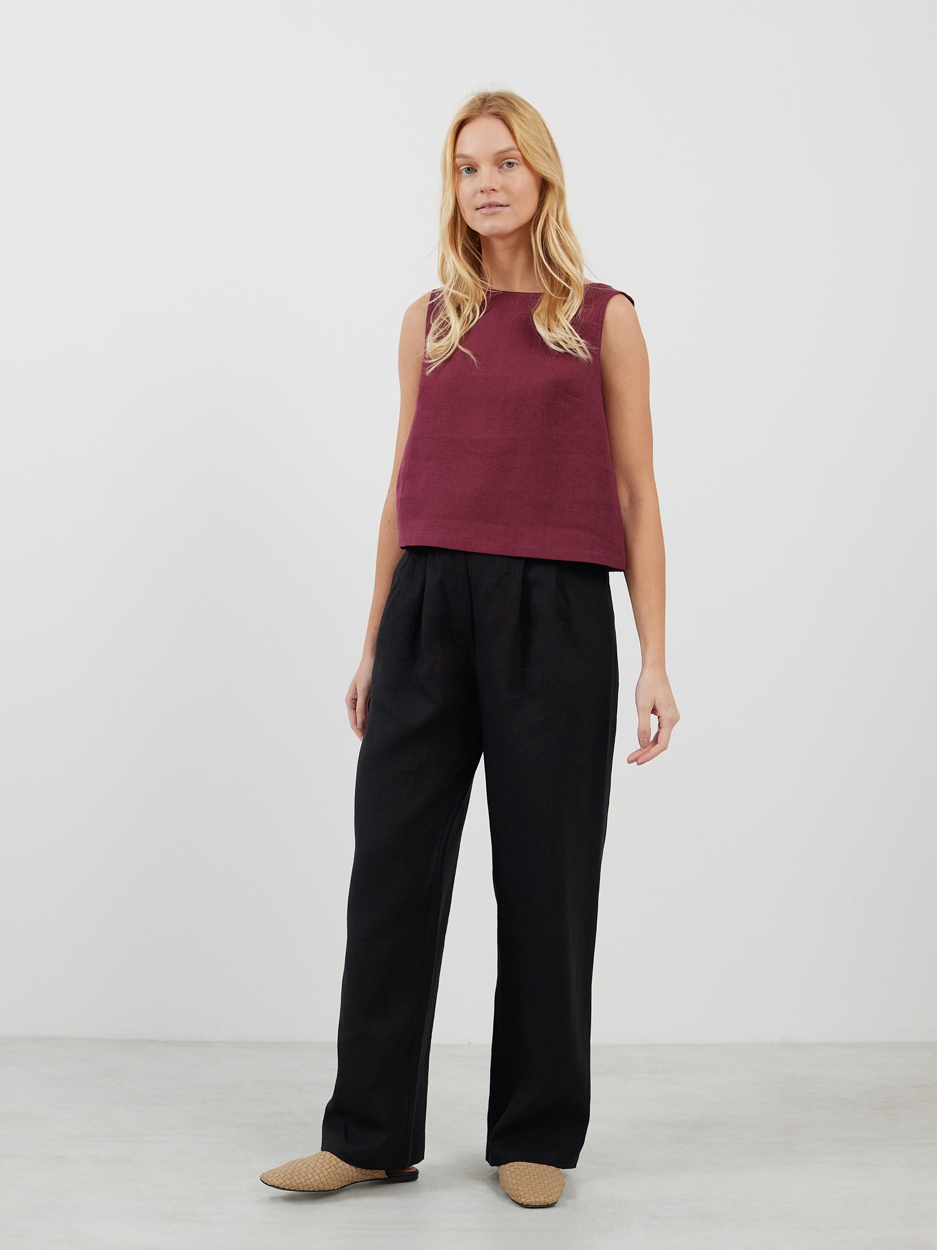 Bild 3 von SONATE Leinen-Tanktop in Aubergine von Love and Confuse