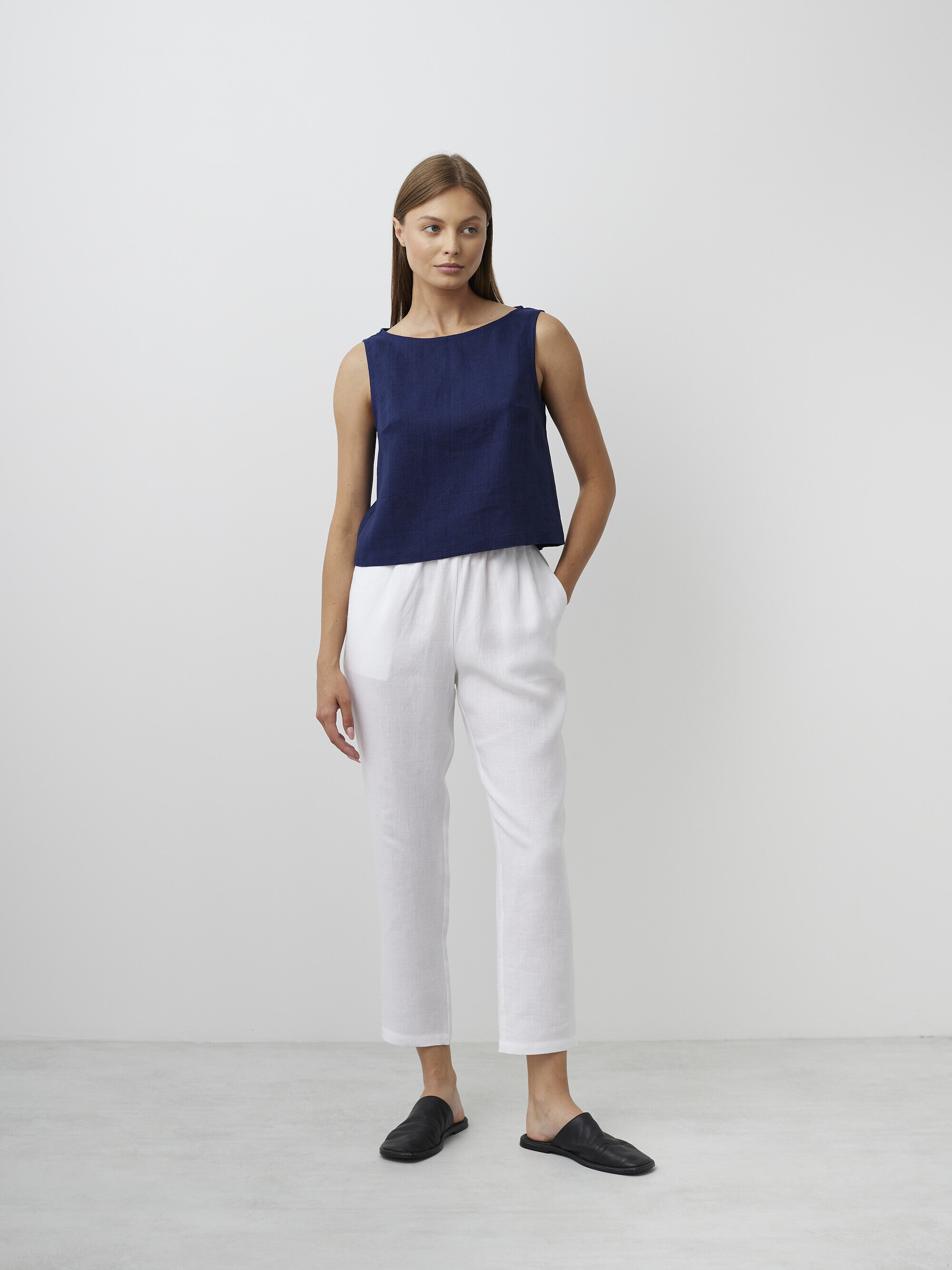 Image 2 of SONATE Linen Tank Top in Navy Blue from Love and Confuse